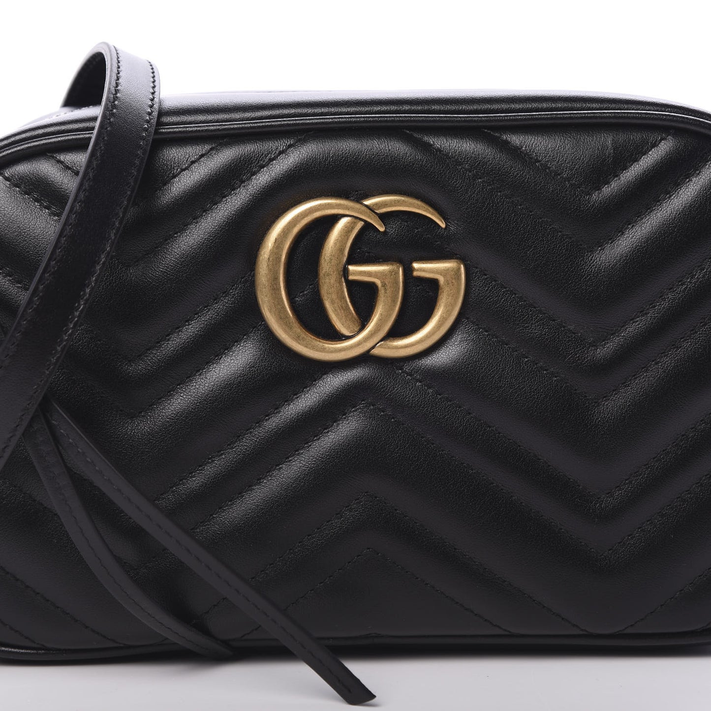 Calfskin Matelasse Small GG Marmont Chain Shoulder Bag Black