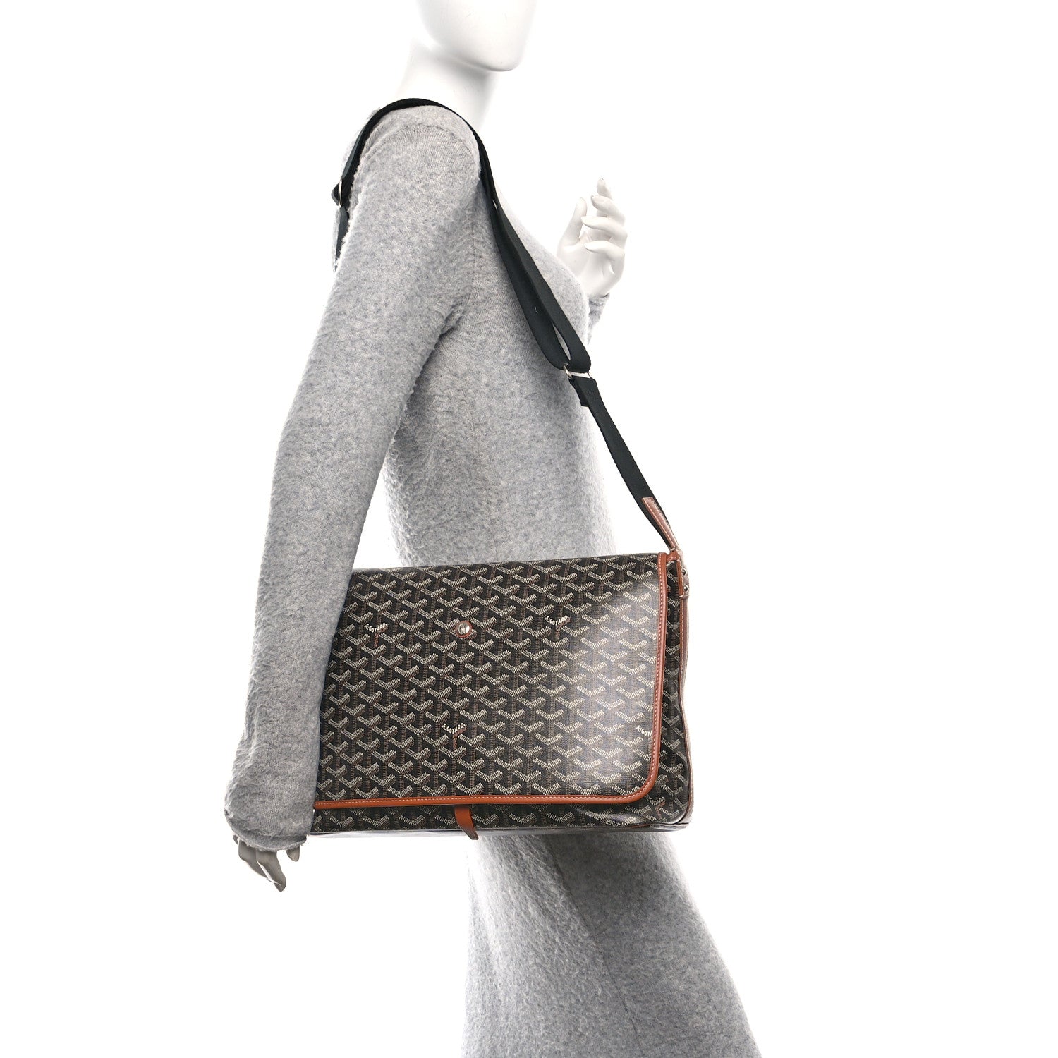Goyard Goyardine Capetien Messenger Bag Black Gold 2 of 11