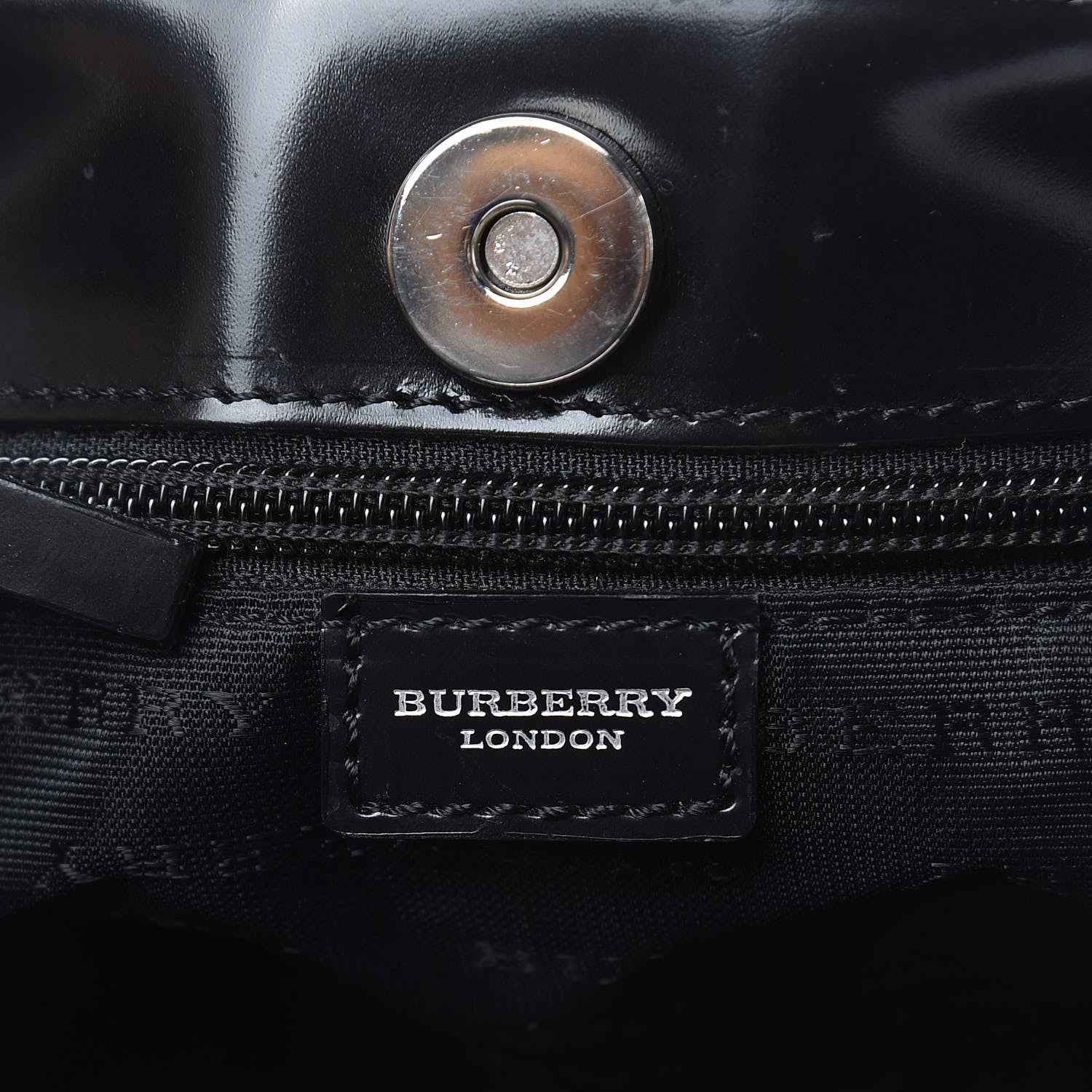 Burberry House Check Medium Tote Black 6 of 12