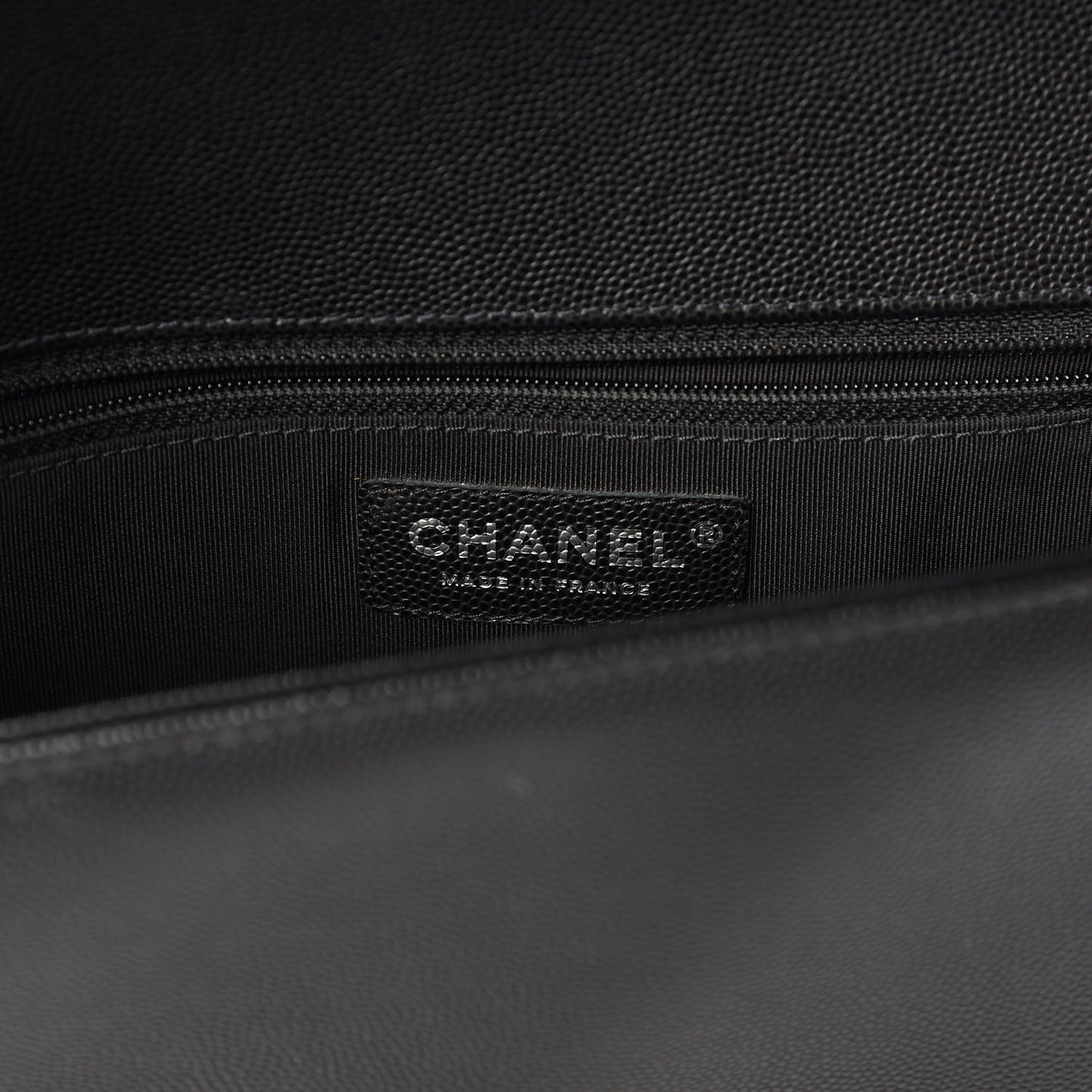 Caviar Quilted New Medium Boy Flap Black