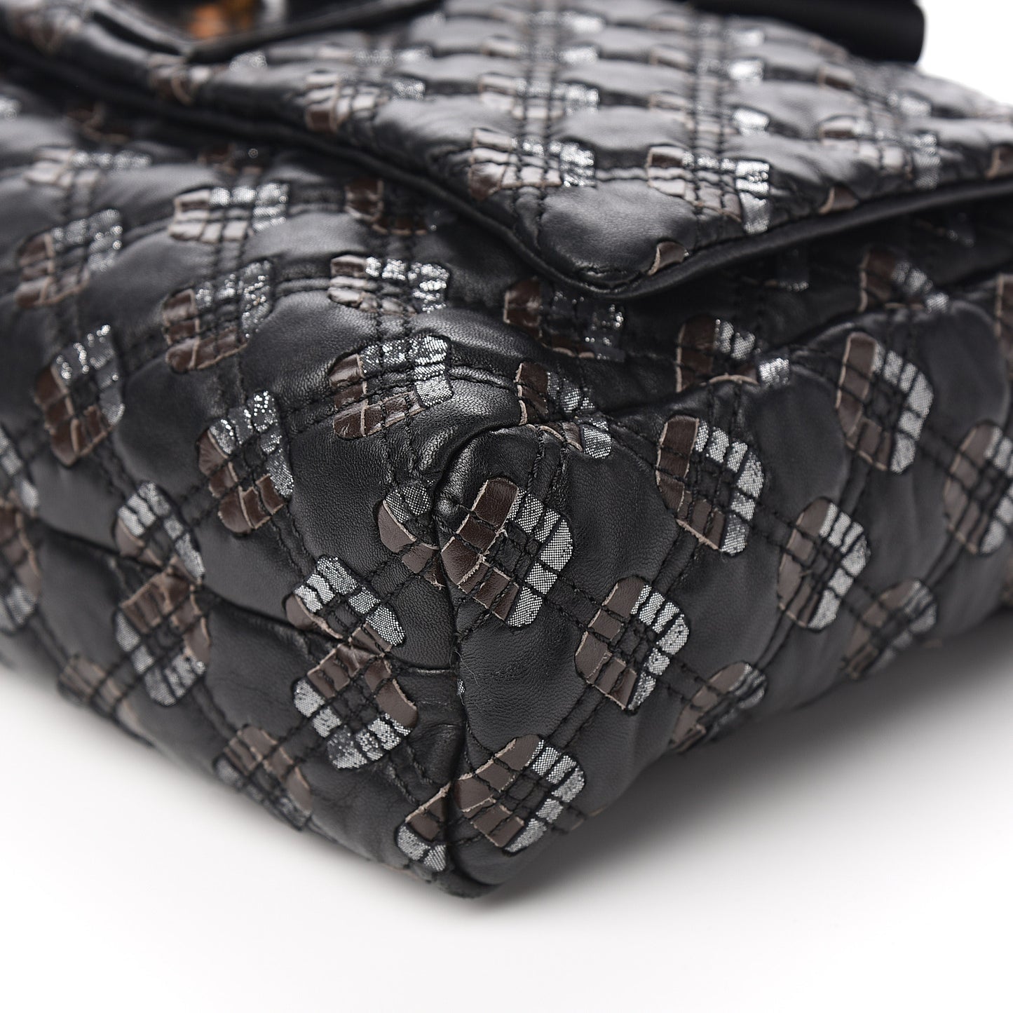 Calfskin Quilted Robert Jennifer Shoulder Bag Black Multicolor