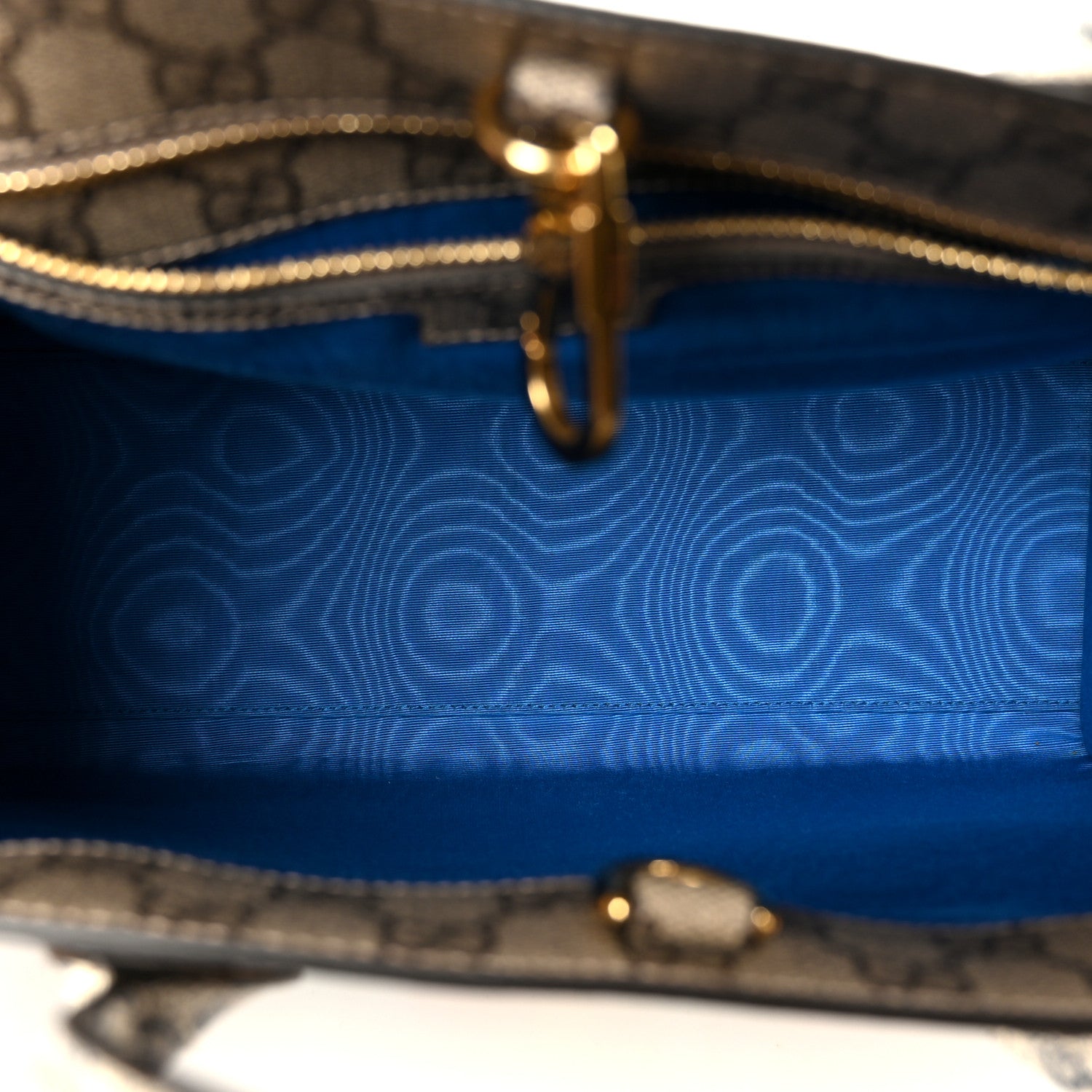 Gucci GG Supreme Monogram Exquisite Small Tote Beige Ebony Blue Crop Live Red 5 of 11