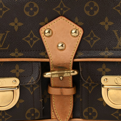 Louis Vuitton Monogram Hudson PM 7 of 16
