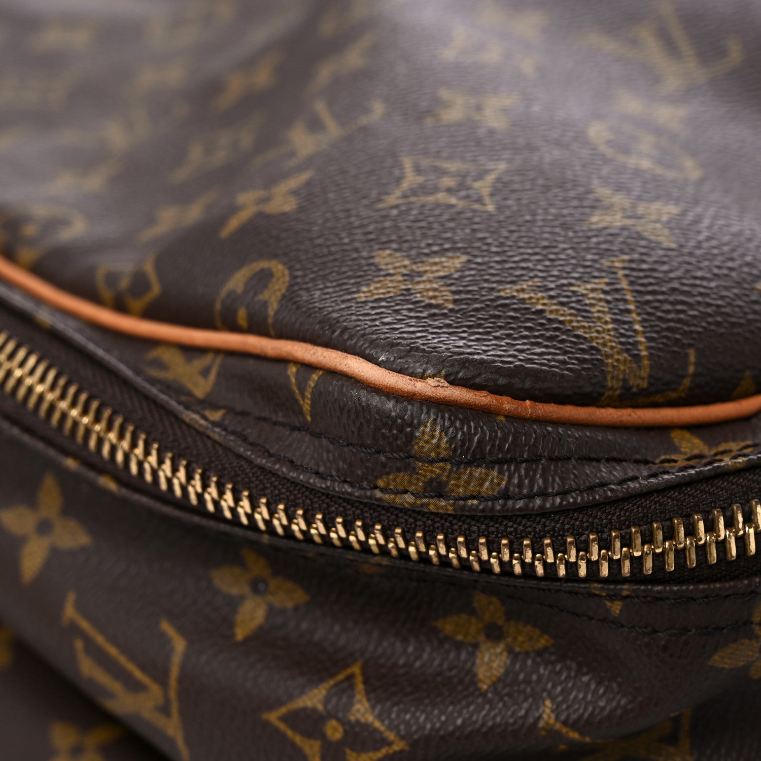 Louis Vuitton Monogram Alize 1 Compartment 8 of 22