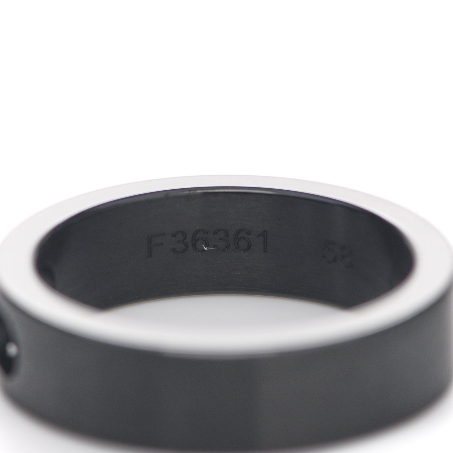 Titanium Black Diamond Move Ring 58 8.25