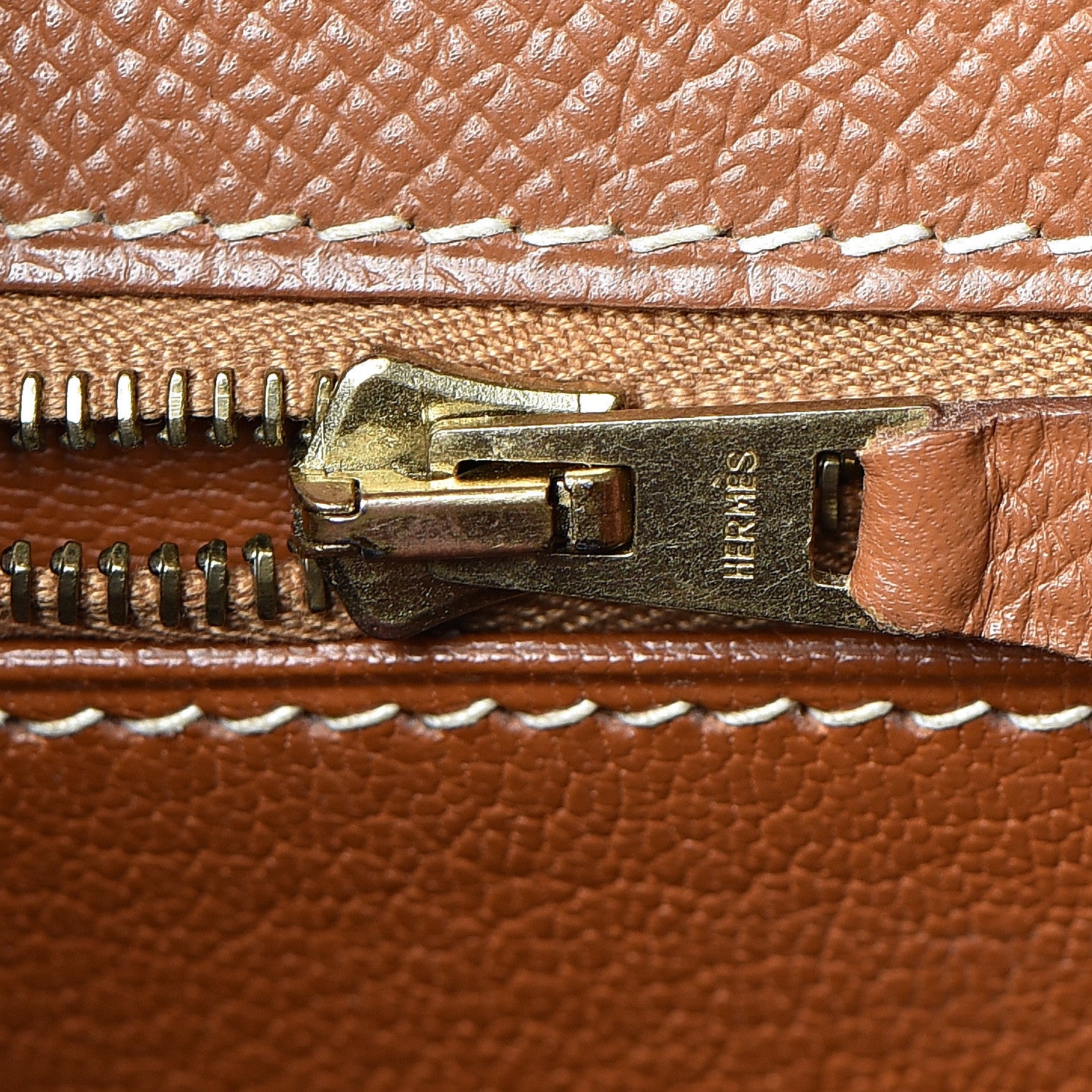 Hermes Courchevel Kelly Sellier 32 Gold 28 of 41
