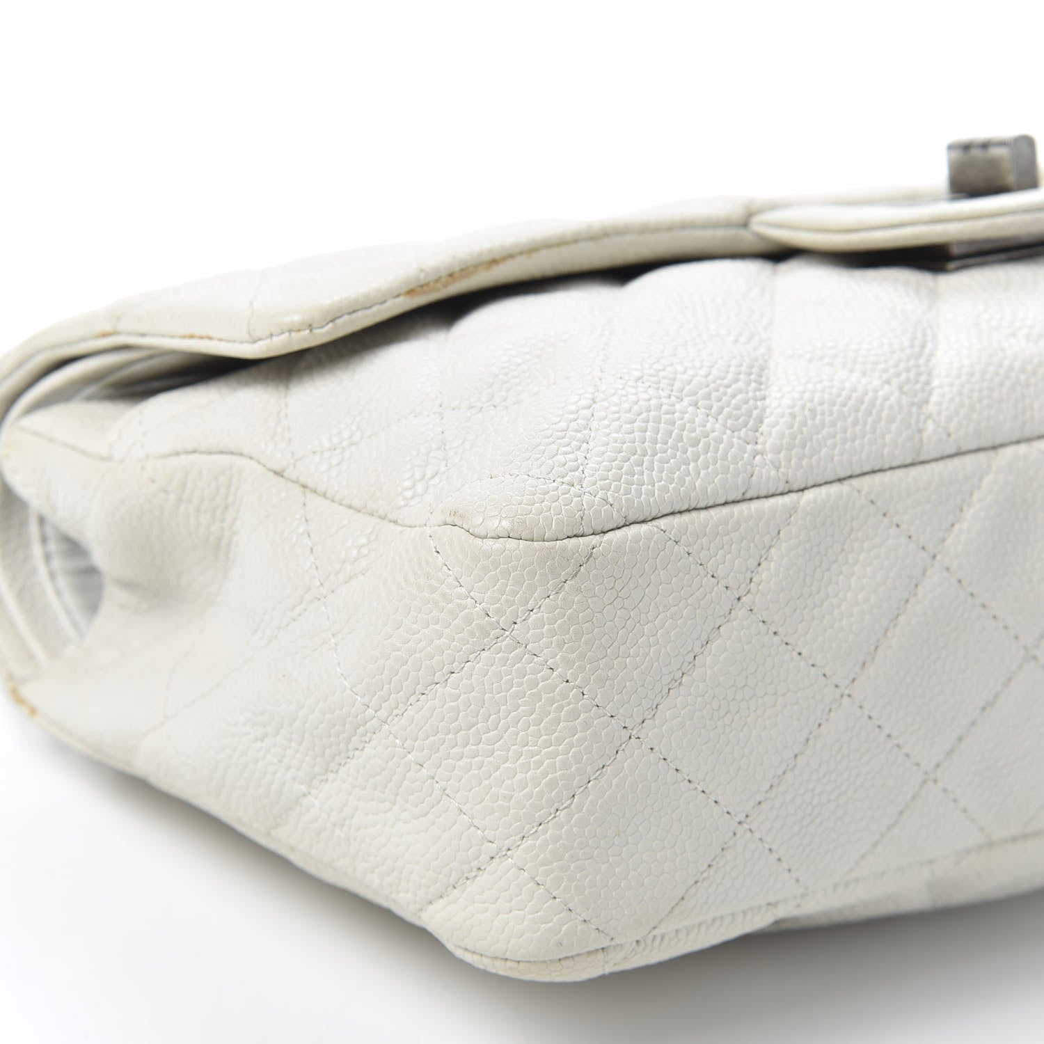 Chanel Caviar Quilted 2.55 Reissue 225 Bijoux Chain Flap White 5 of 10