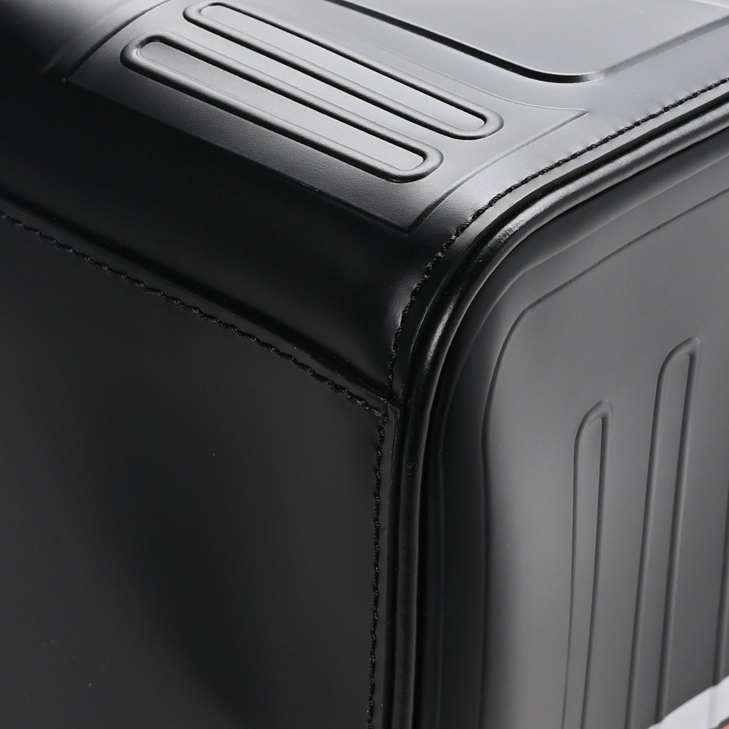Calfskin Spaceship Embossed Speedy 40 Black