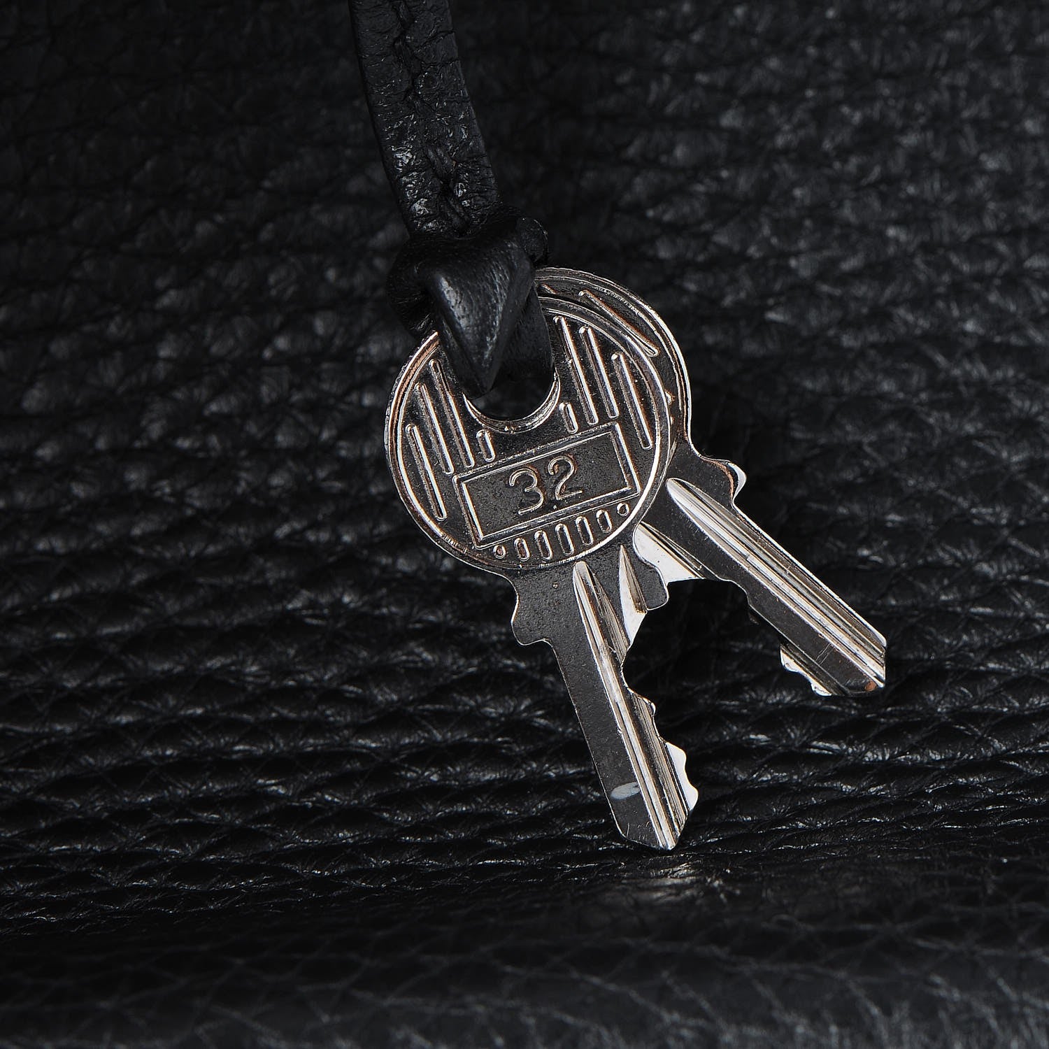 Hermes Taurillon Clemence Birkin 35 Black 25 of 32