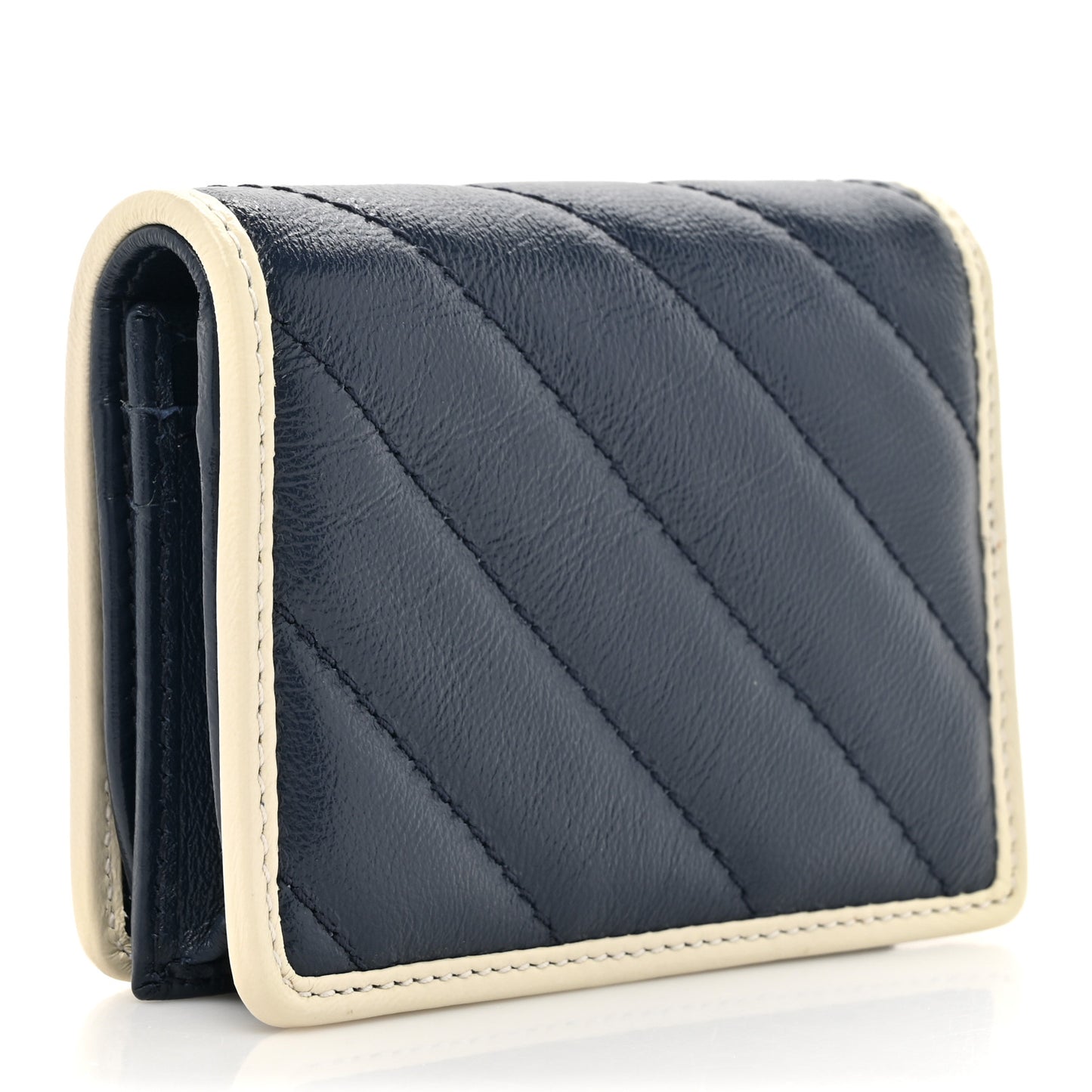 Vintage Effect Calfskin Matelasse Diagonal Torchon GG Marmont Card Case Wallet Blue Agata Mystic White