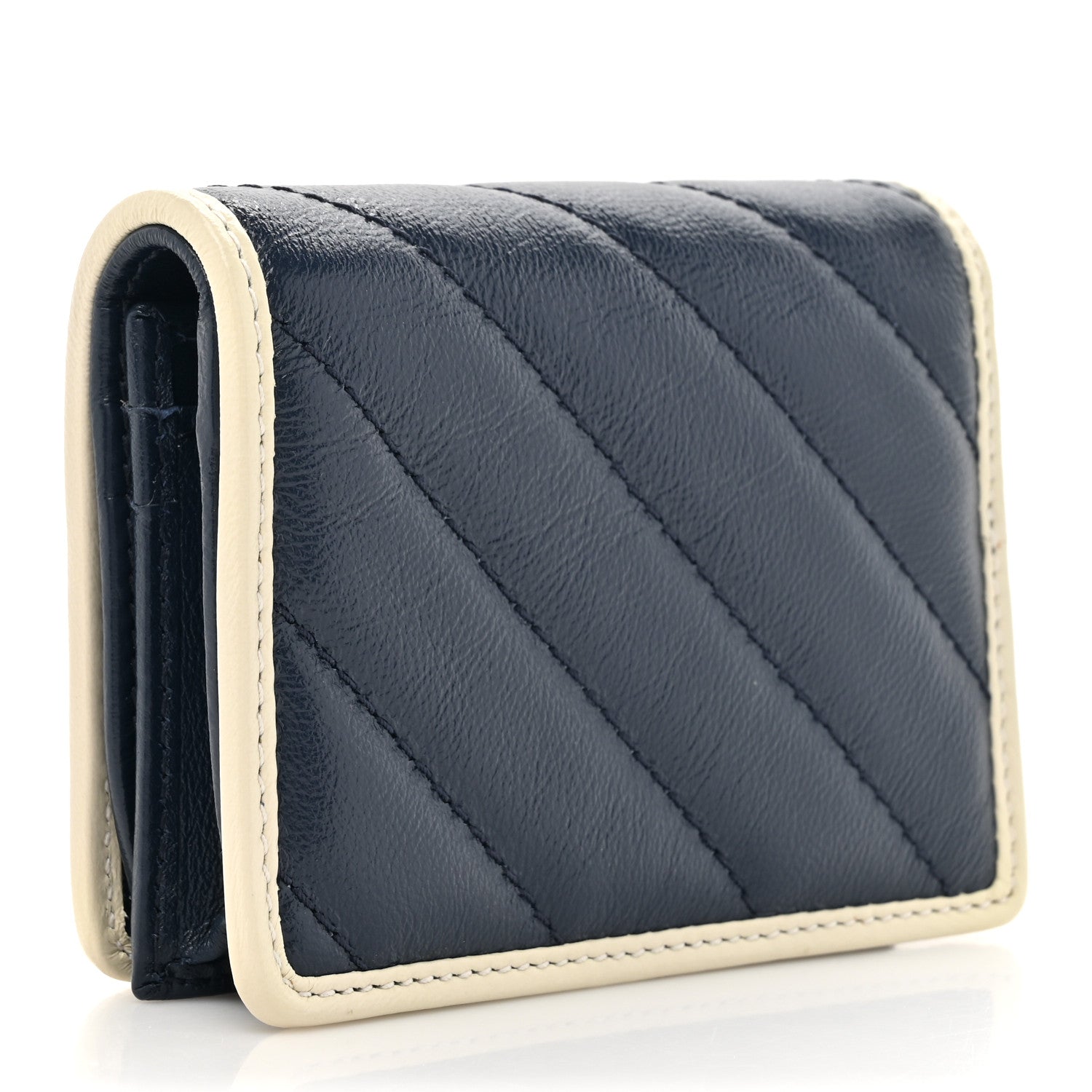 Gucci Vintage Effect Calfskin Matelasse Diagonal Torchon GG Marmont Card Case Wallet Blue Agata Mystic White 3 of 9