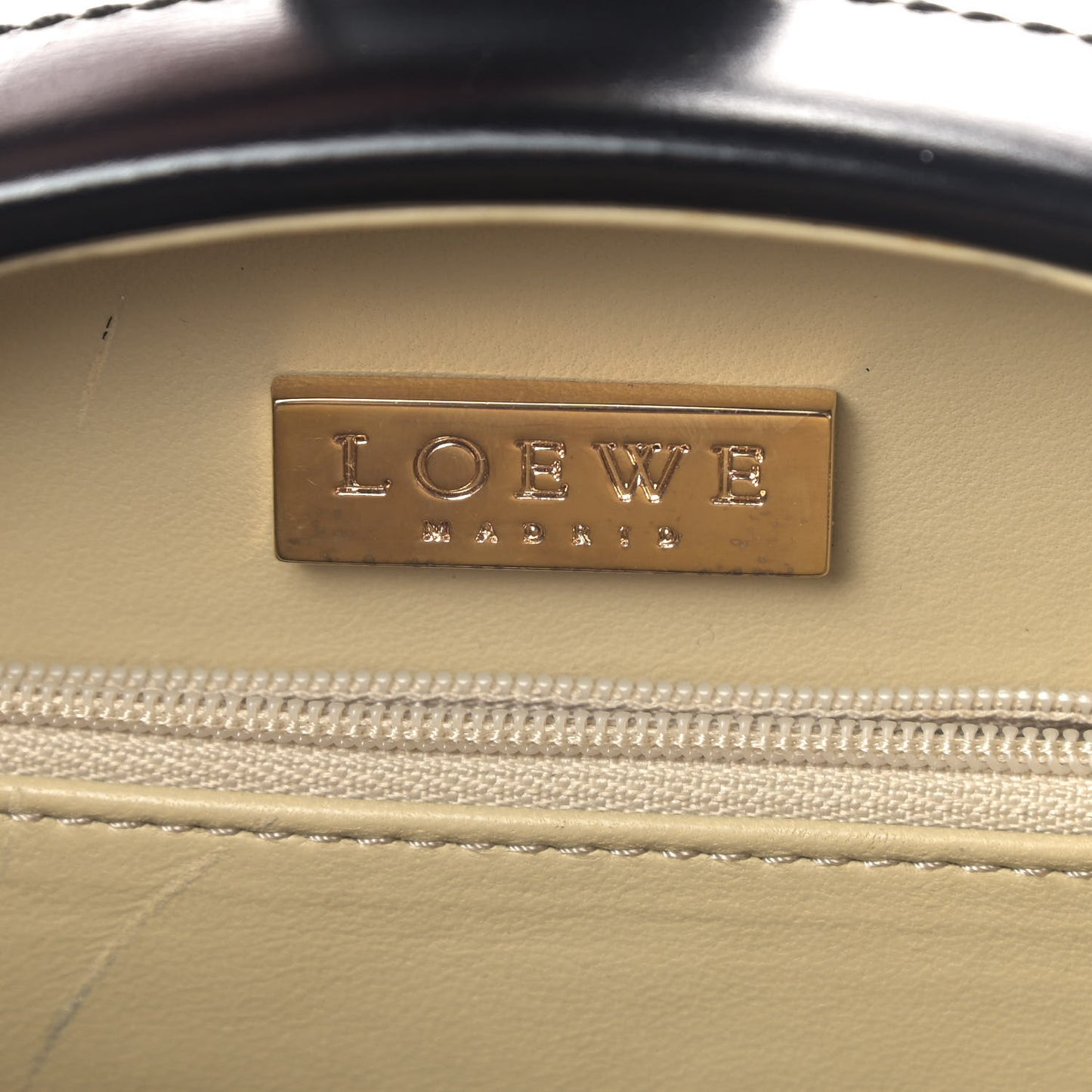 Calfskin Round Top Handle Bag Black