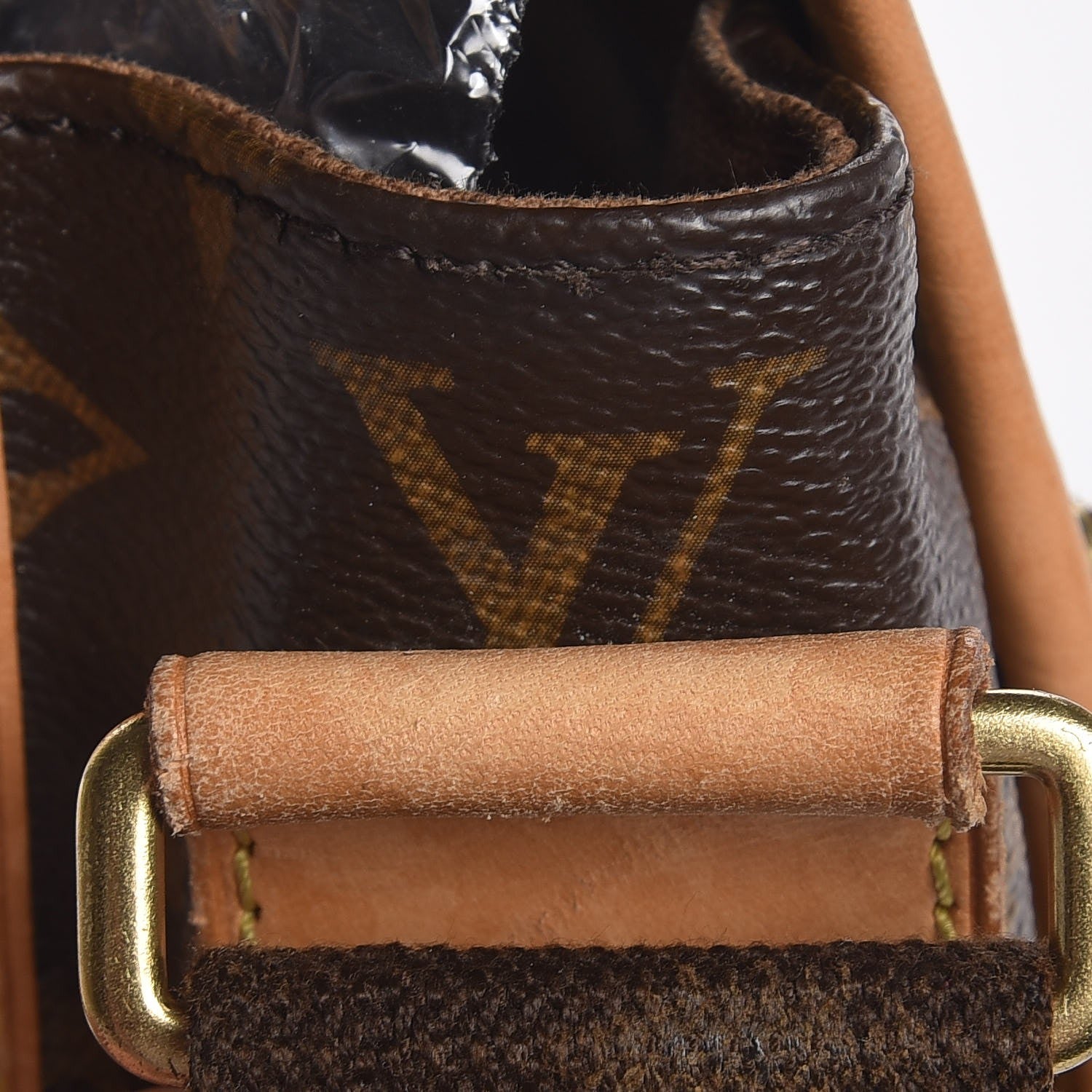 Louis Vuitton Monogram Bosphore PM Messenger 19 of 20