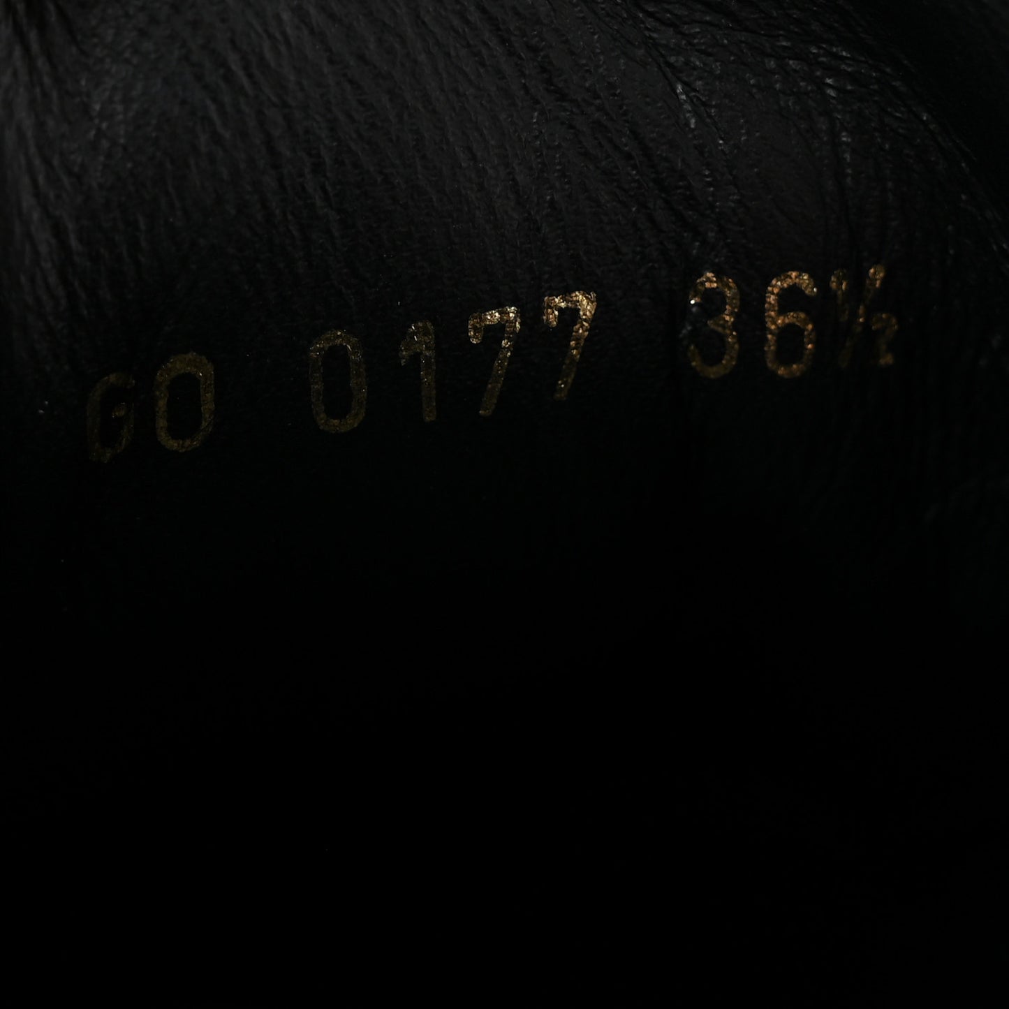 Suede Monogram Run Away Sneakers 36.5 Black