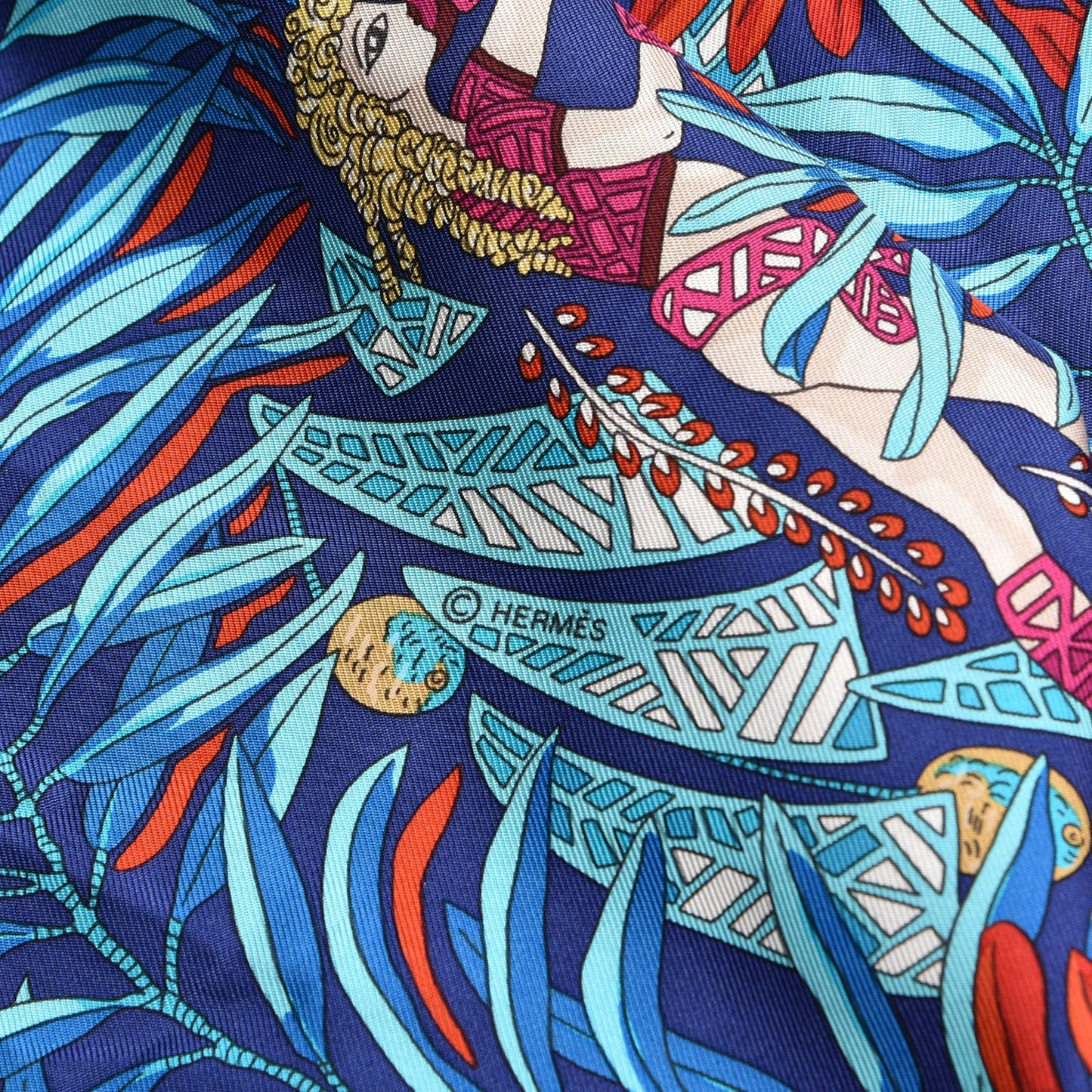 Silk La Promenade de Platon Scarf 90 Indigo Rouge Turquoise