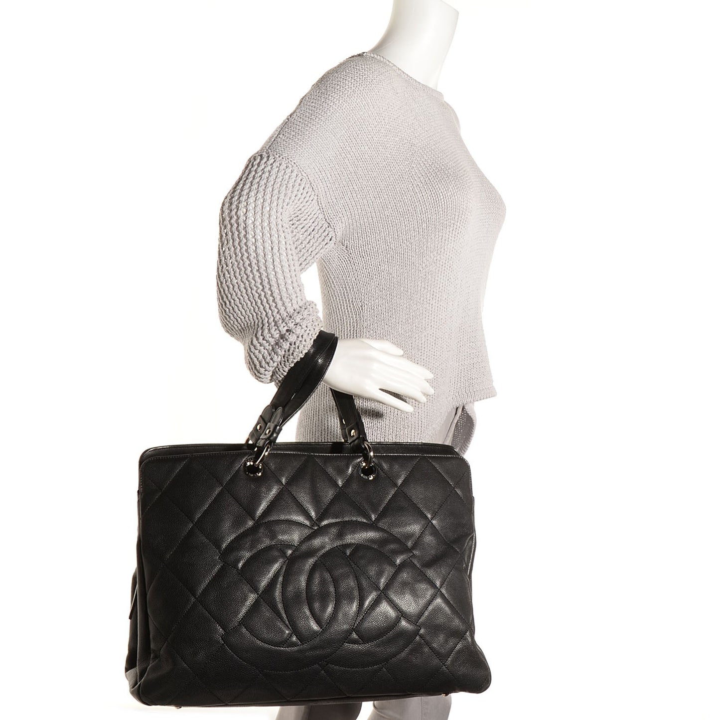 Caviar Quilted XL Tote Black