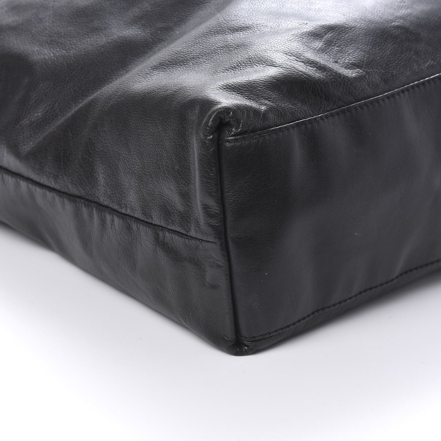 Calfskin Large Sabrina Black