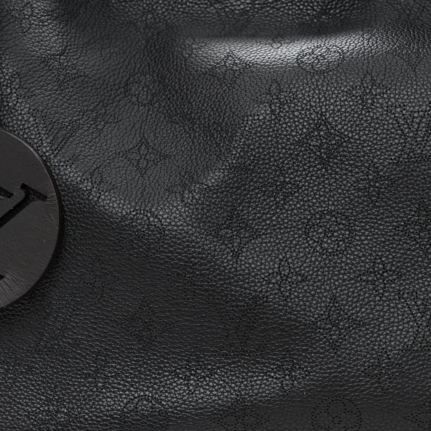 Louis Vuitton Mahina Carmel Hobo Black 7 of 9