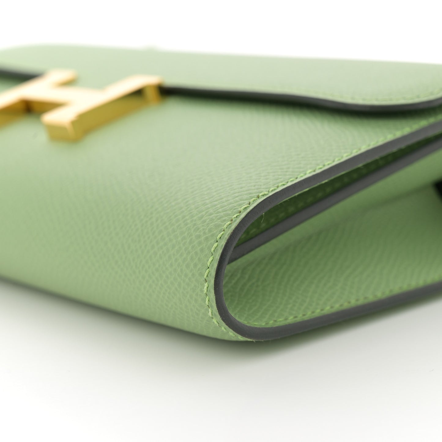 Epsom Constance Long To Go Wallet Vert Criquet