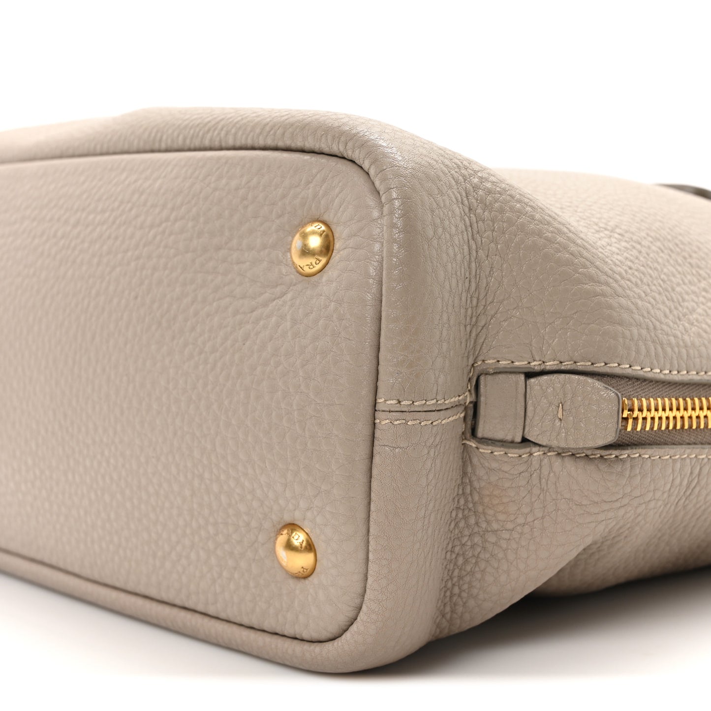 Vitello Phenix Side Zip Tote Argilla