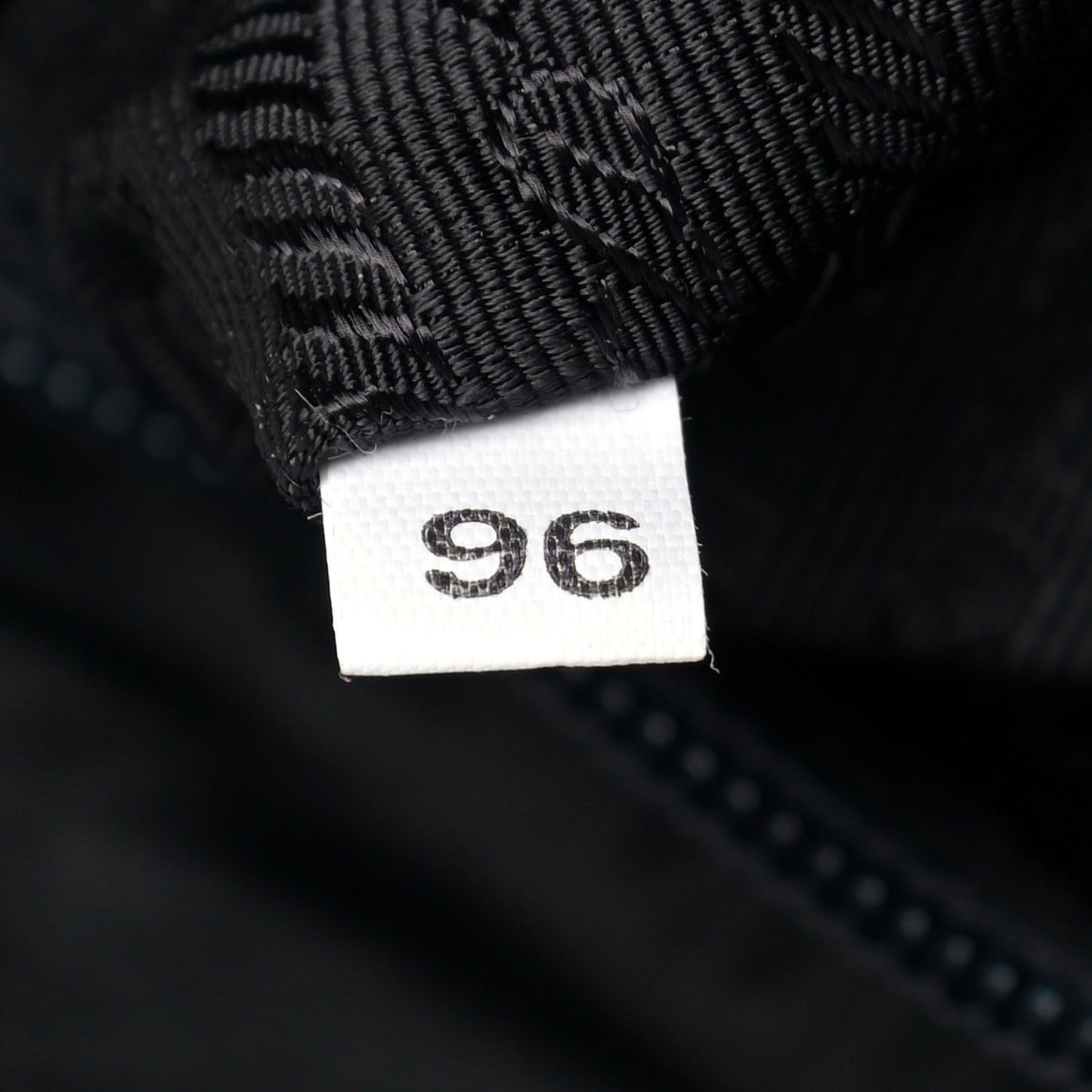 Nylon Tessuto Acciaio Chain Shoulder Bag Black