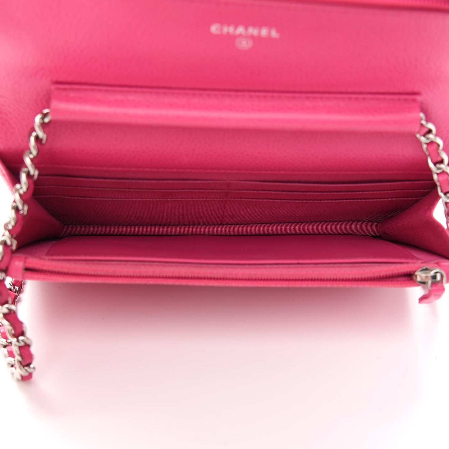 Caviar Quilted Wallet On Chain WOC Fuchsia