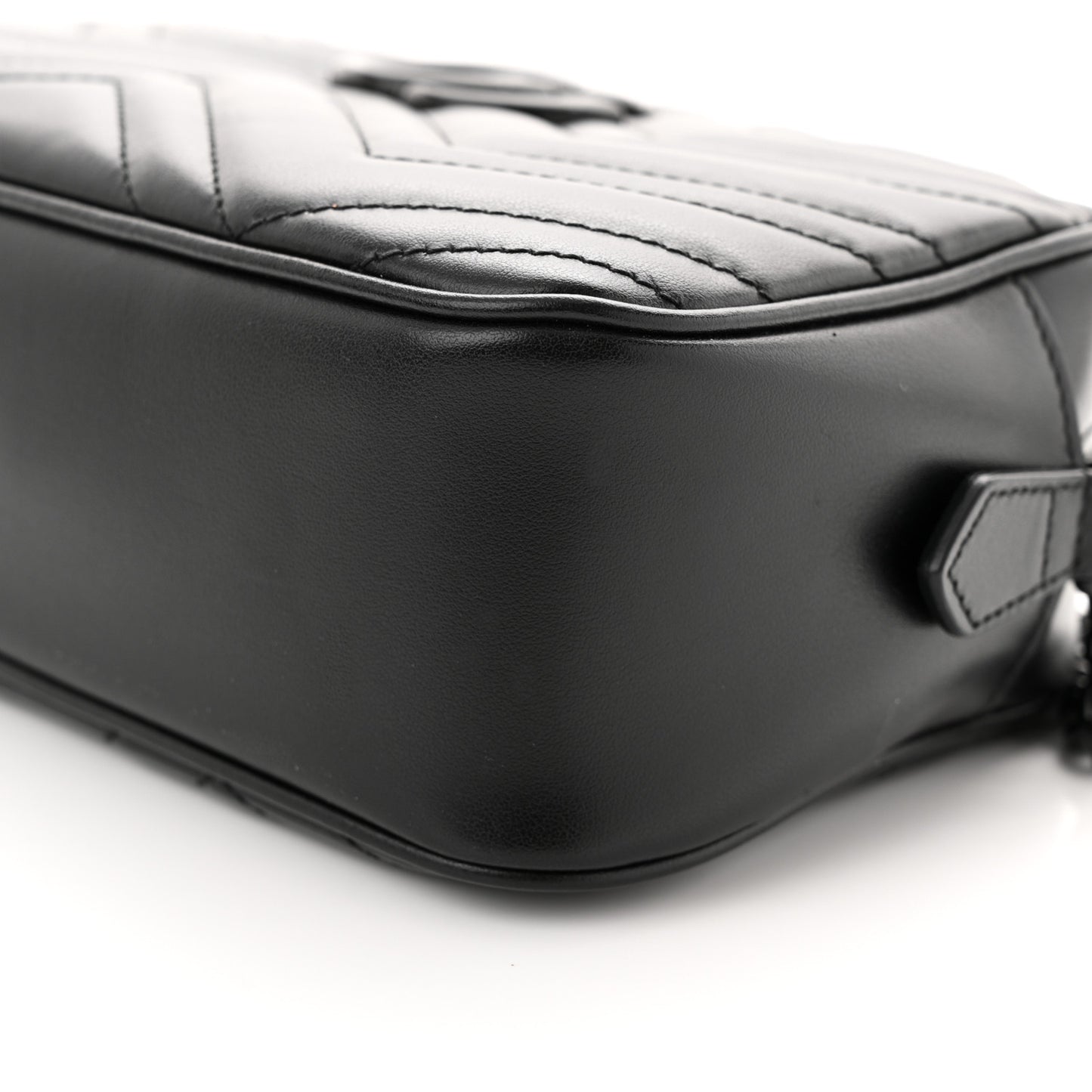 Calfskin Matelasse Monochrome Small GG Marmont Chain Shoulder Bag Black