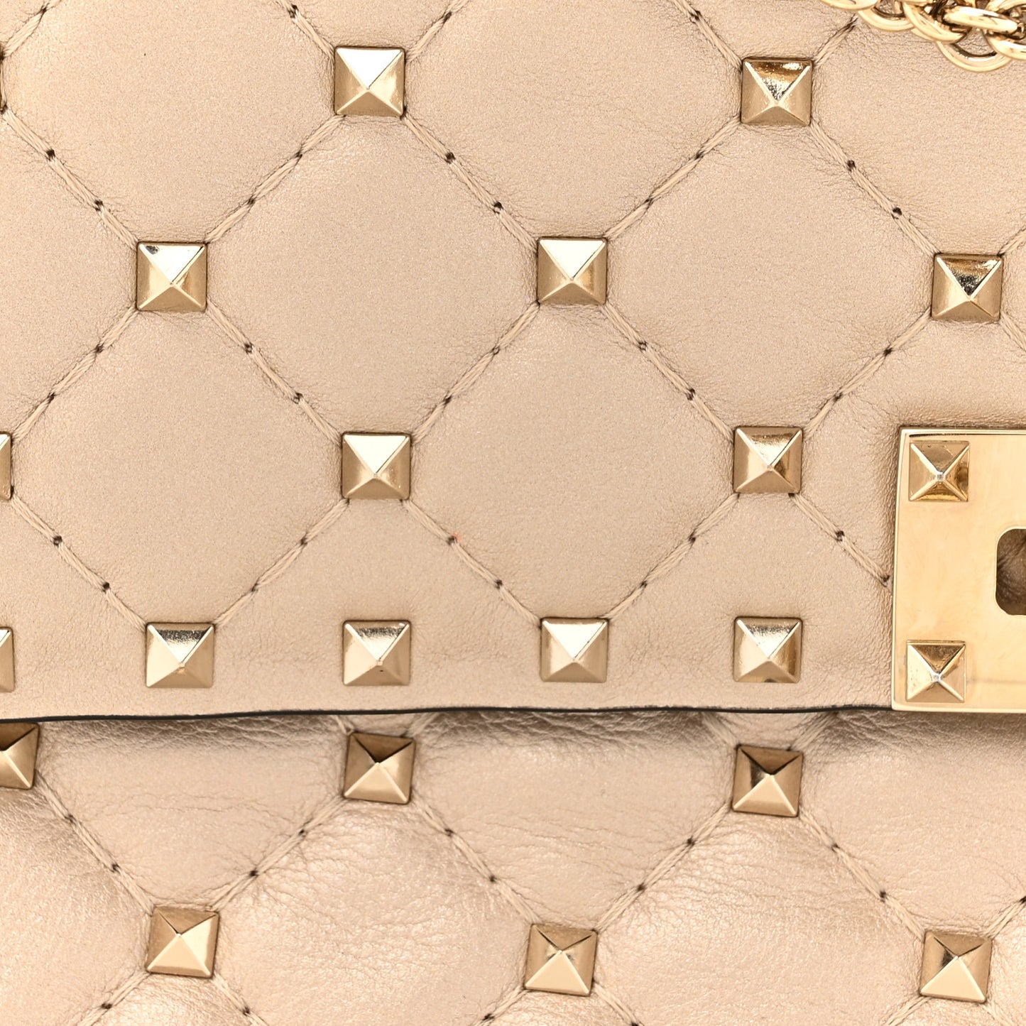 Lambskin Medium Rockstud Spike Shoulder Bag Poudre