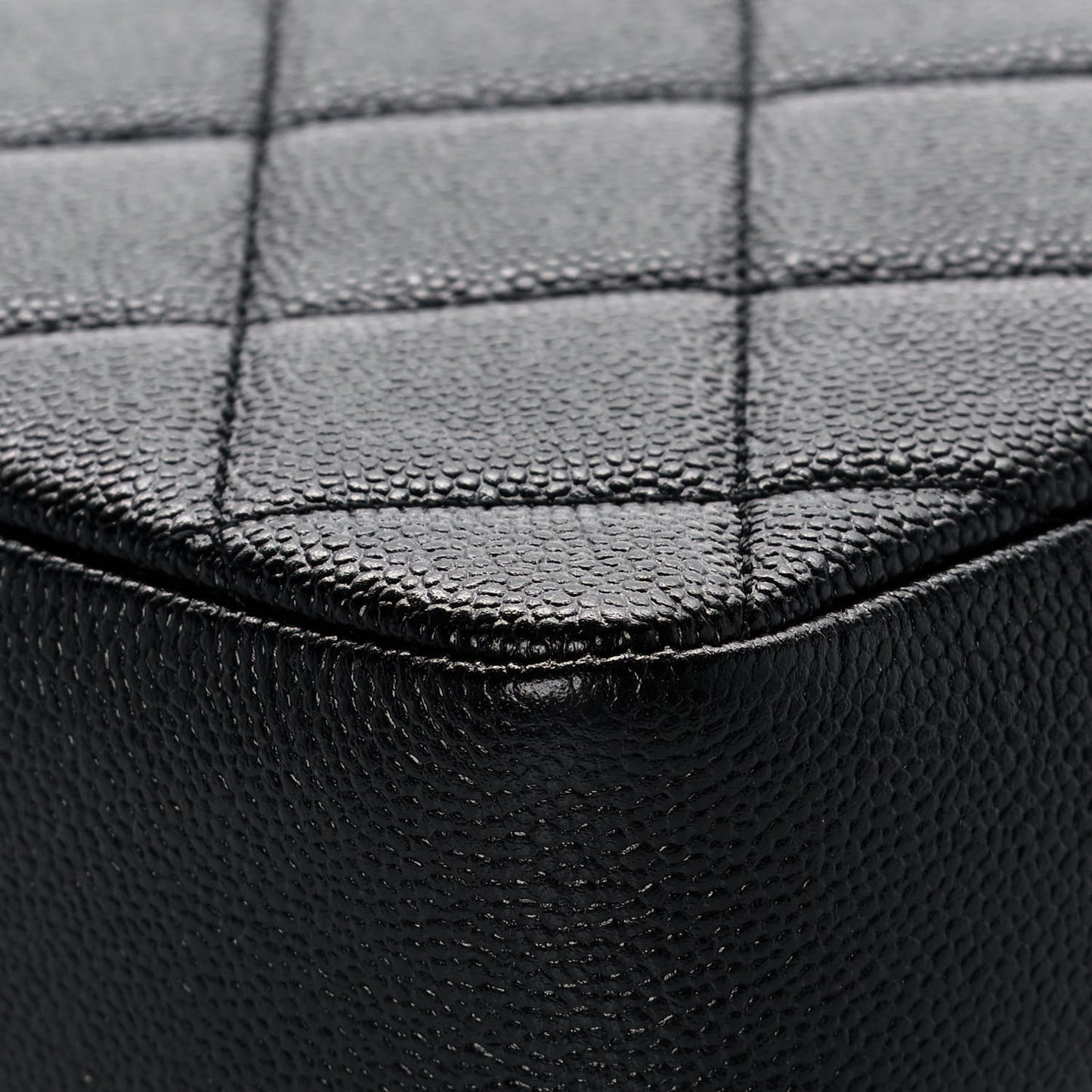 Shiny Caviar Quilted Small Chain Melody Flap Black