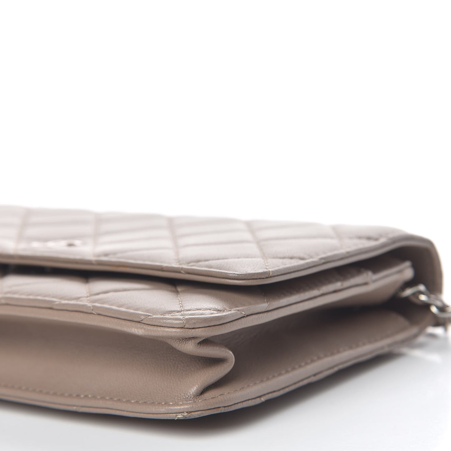 Lambskin Quilted Wallet on Chain WOC Taupe