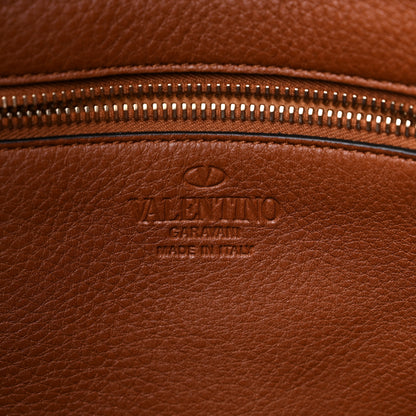Valentino Garavani Pebbled Calfskin Small Rockstud Flip-Lock Messenger Bag Light Cuir 6 of 8