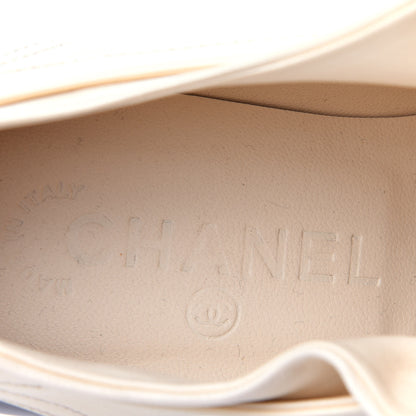 Chanel Lambskin Patent Cap Toe CC Sneakers 35.5 White Black 7 of 12