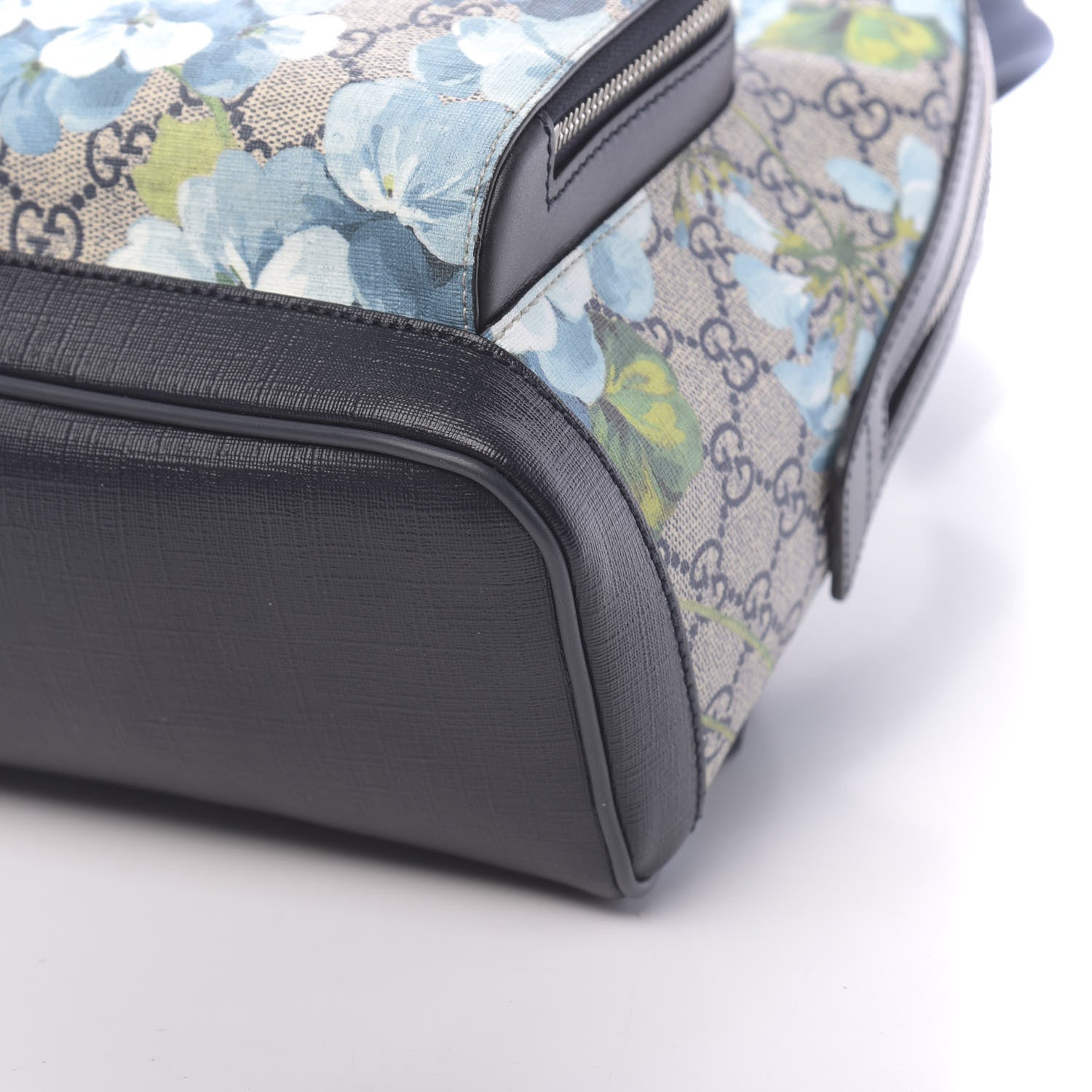 Gucci GG Supreme Monogram Blooms Small Day Backpack Blue 9 of 9