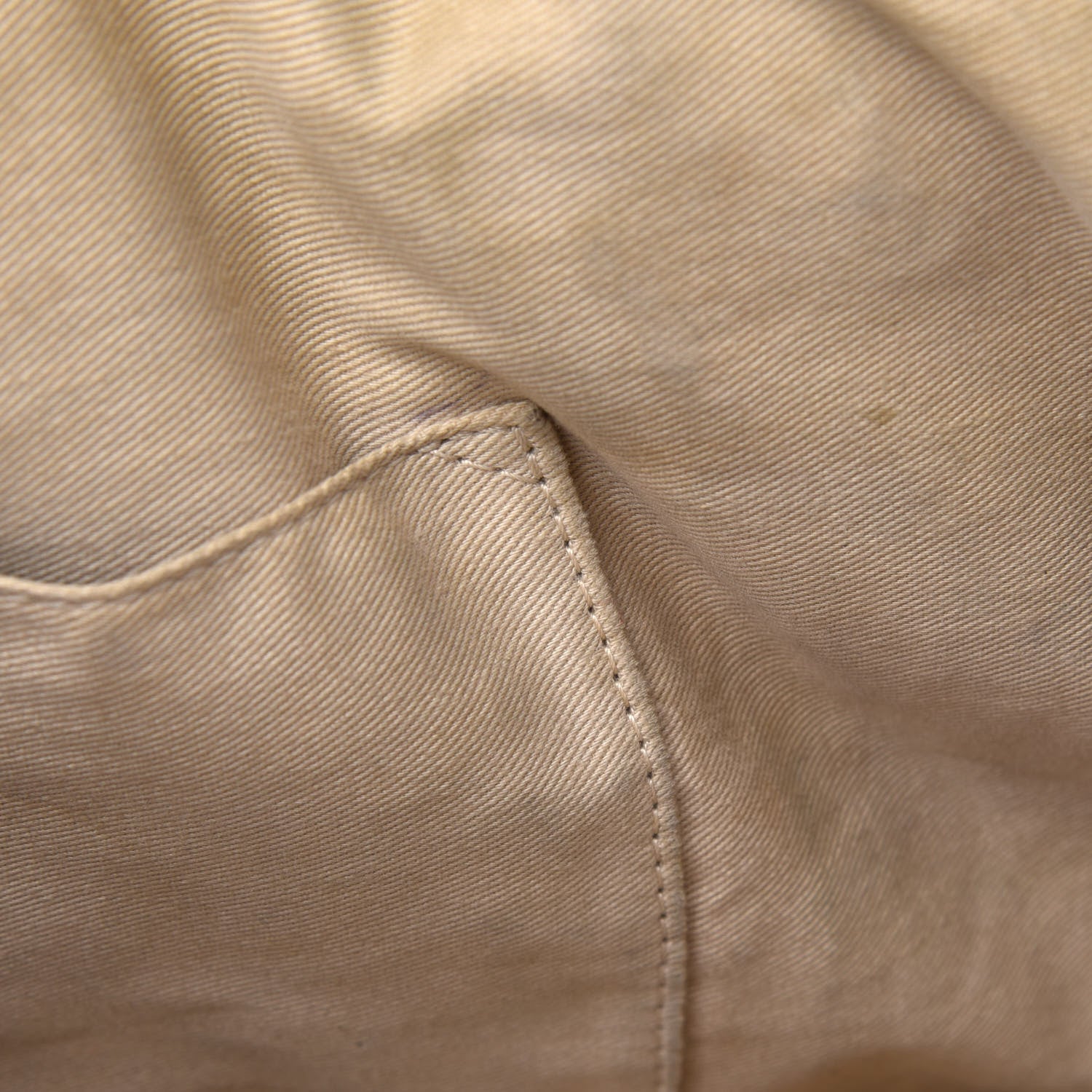 Chloe Calfskin Medium Paraty Navy 14 of 31