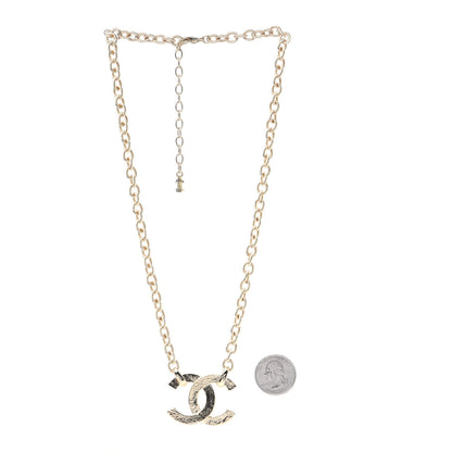 Chanel Metal Quilted CC Necklace Gold 3 of 6