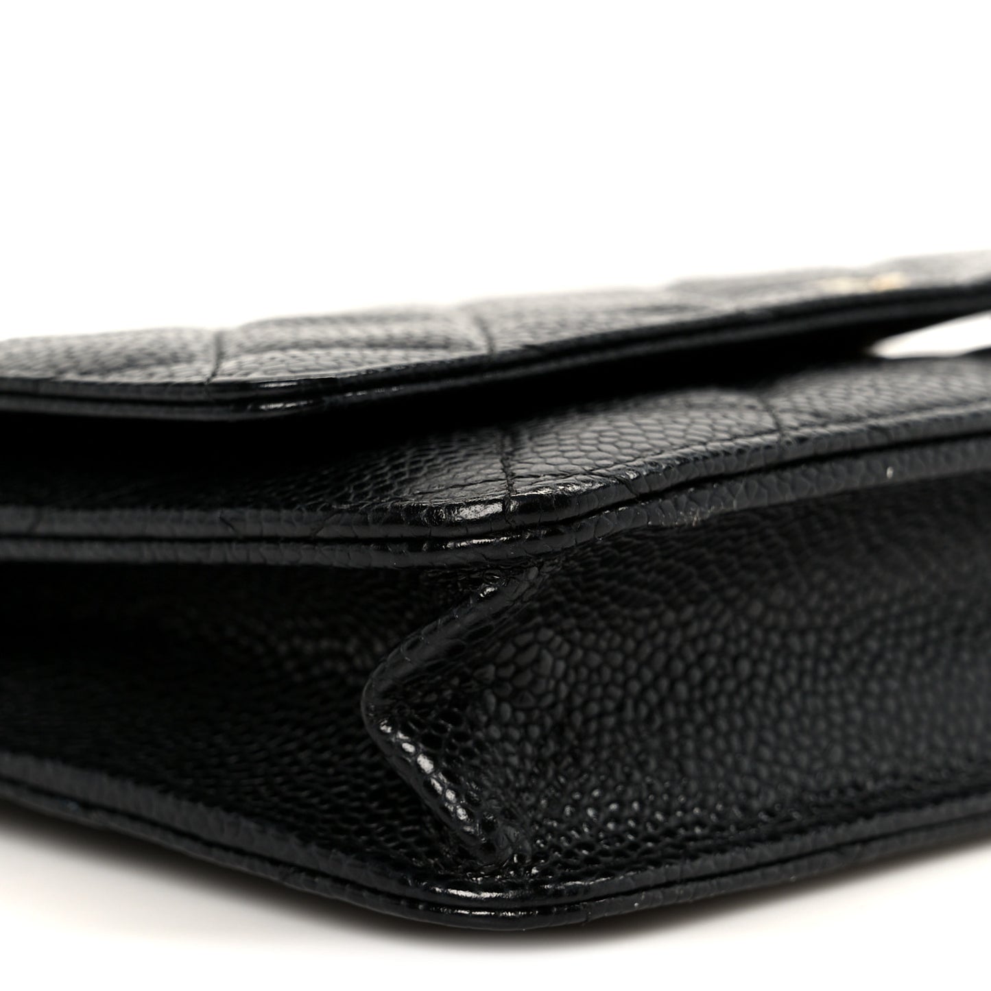 Caviar Quilted Wallet on Chain WOC Black