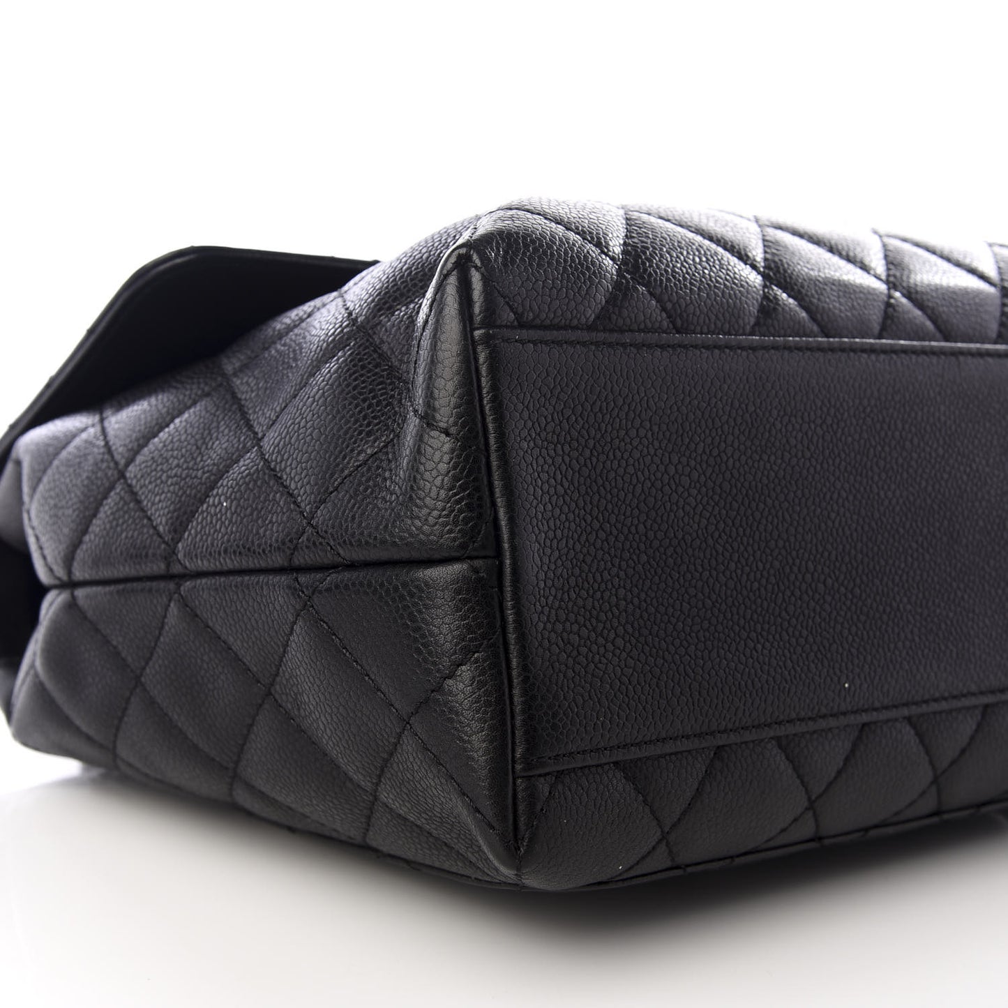 Caviar Quilted Jumbo Kelly Flap Black