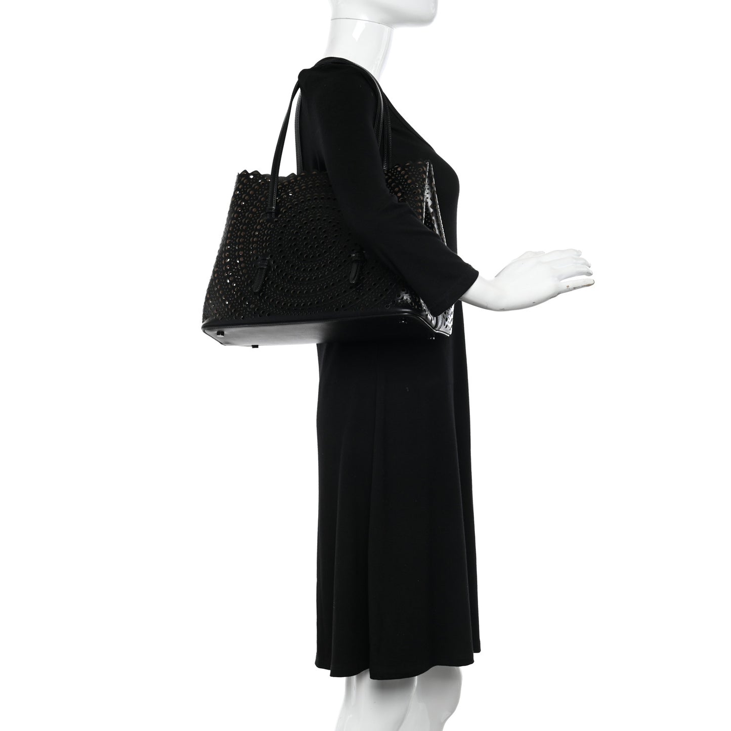 Lux Calfskin Vienne Mina 32 Bag Black
