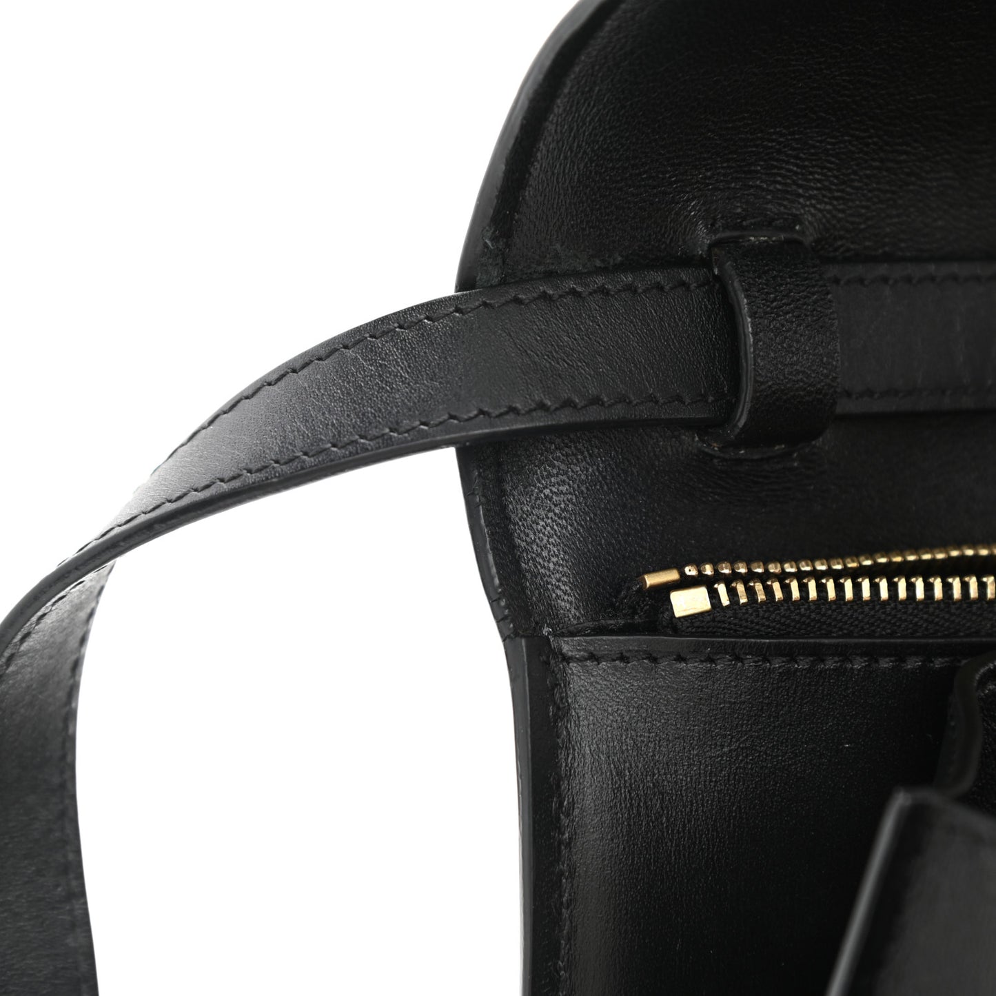 Box Calfskin Medium Classic Box Flap Bag Black