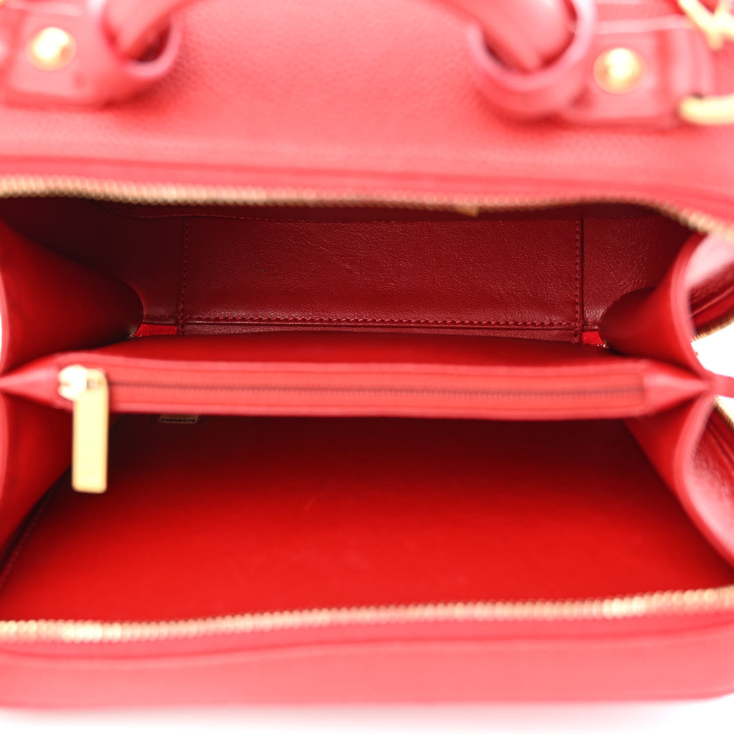 Chanel Caviar Quilted Medium CC Filigree Vanity Case Red 5 of 10