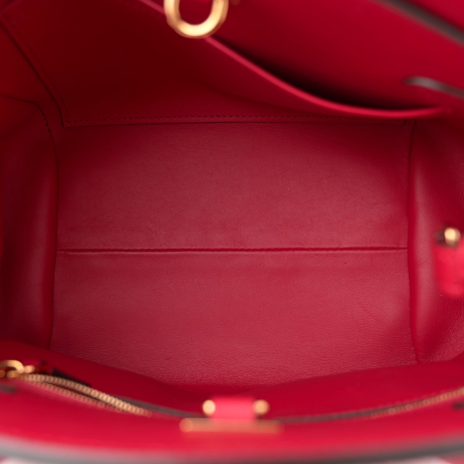 Louis Vuitton Veau Nuage Milla PM Red 5 of 11