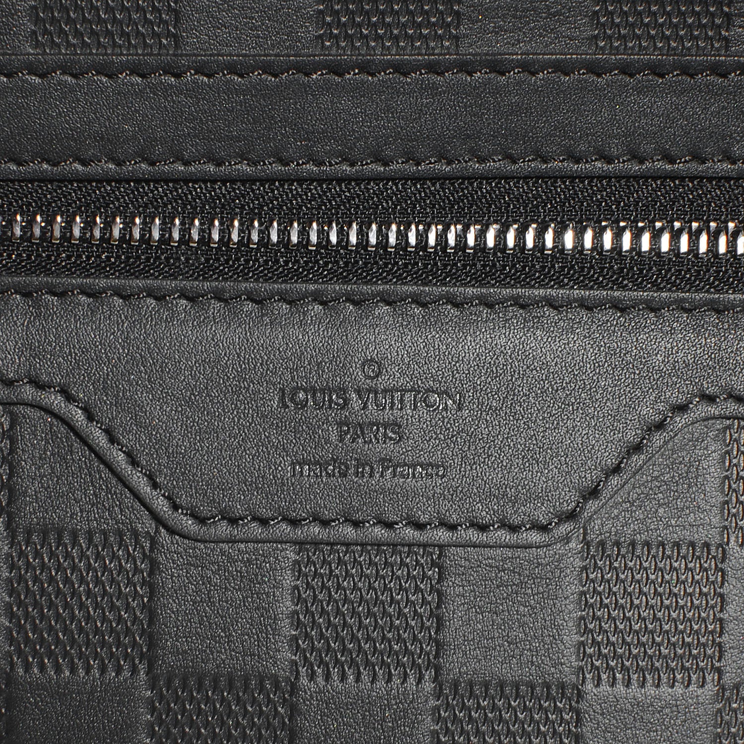Louis Vuitton Damier Infini Calypso GM Onyx 7 of 9