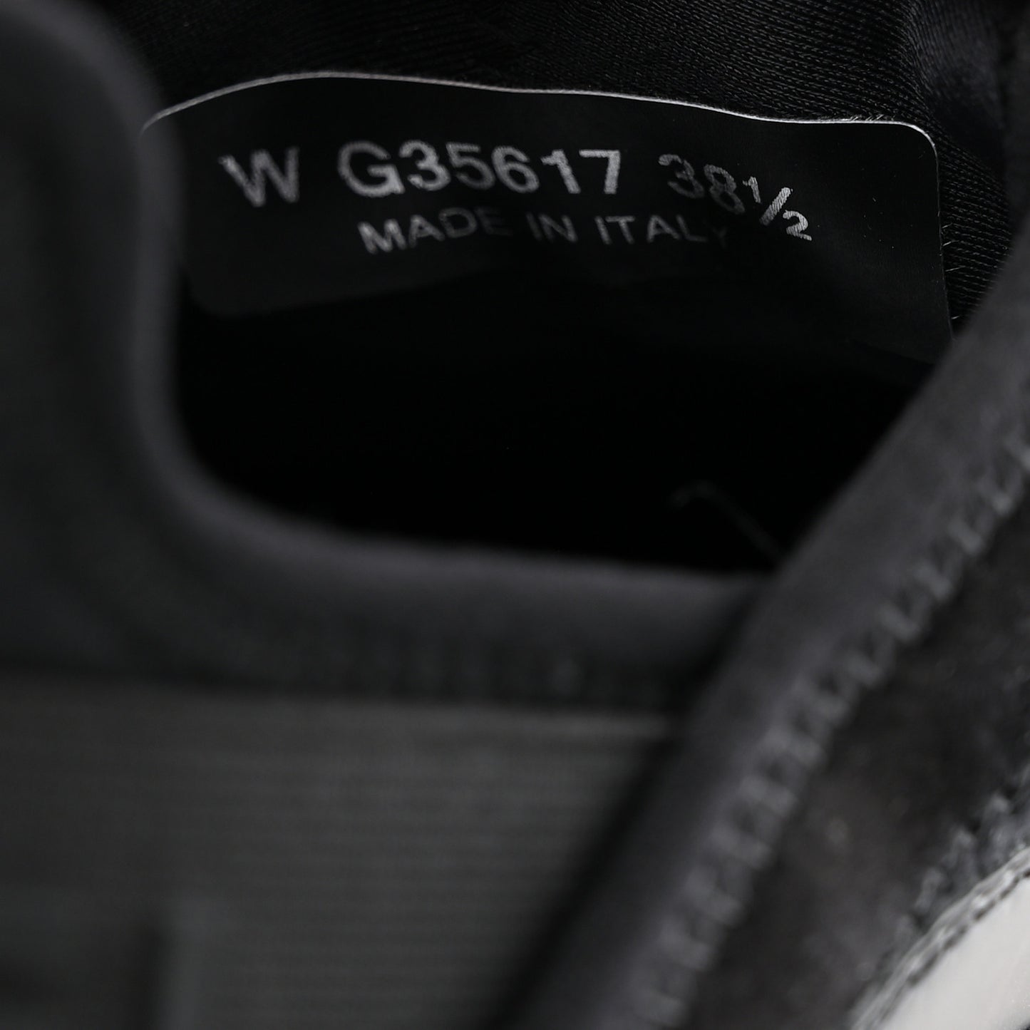 Velvet Calfskin Mixed Fibers CC Sneakers 38.5 Black