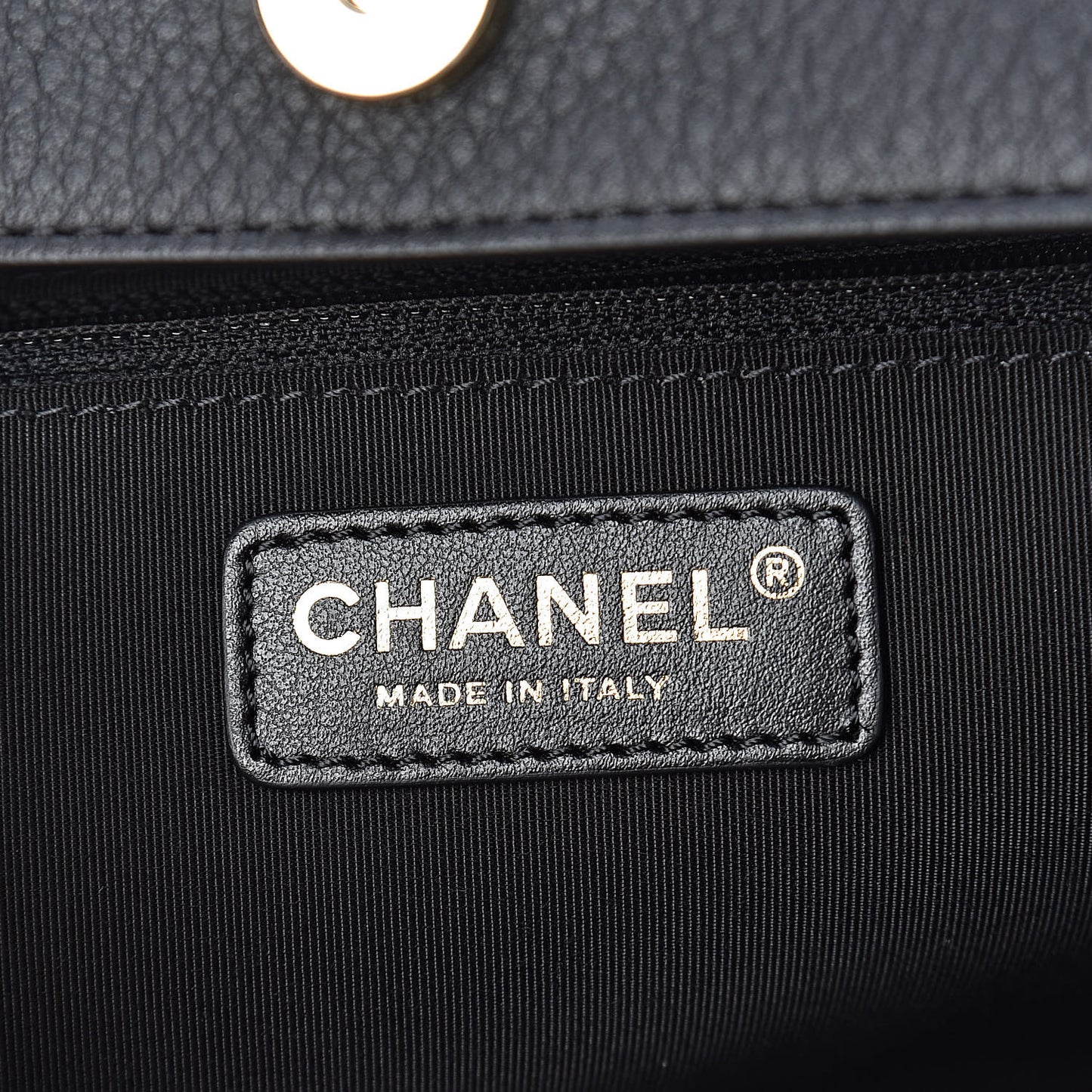 Bullskin Stitched Medium Shopping Bag Black