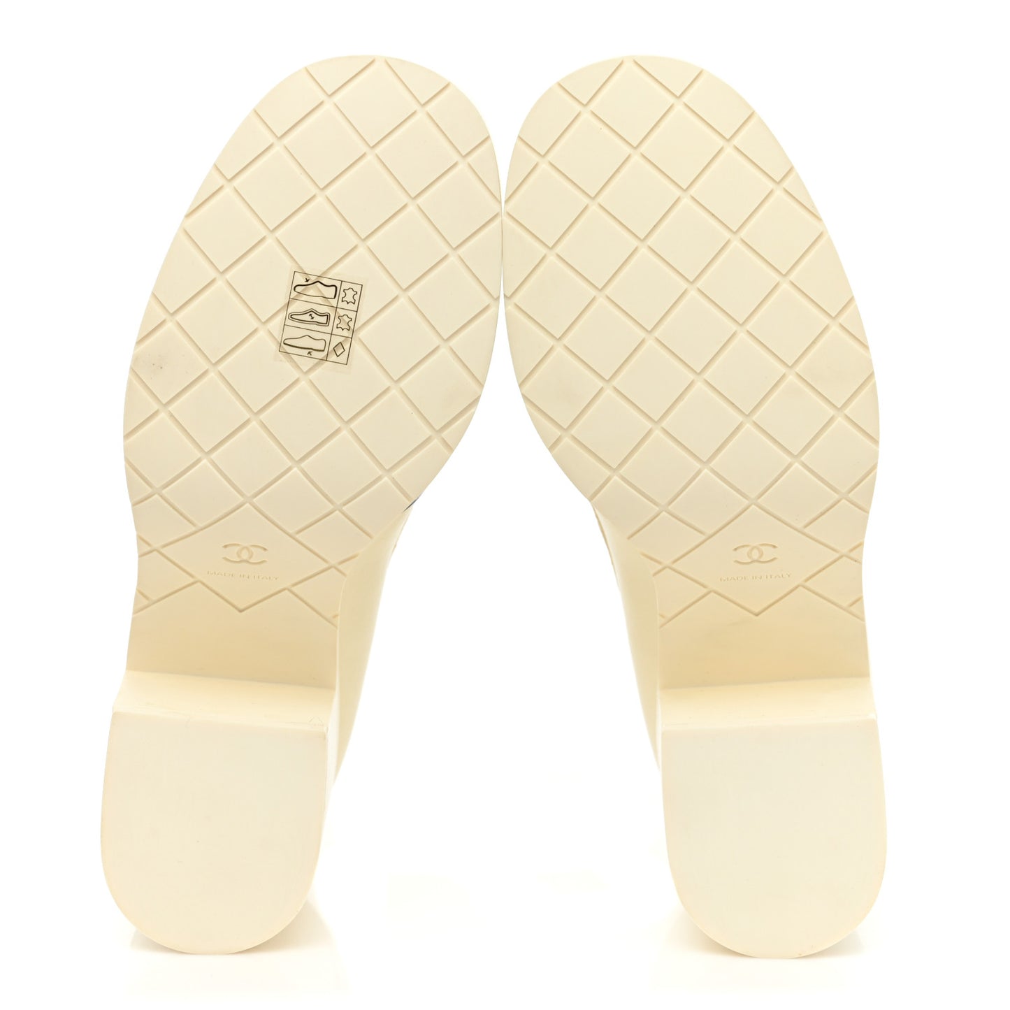 Lambskin Quilted CC Loafers 38 White Black