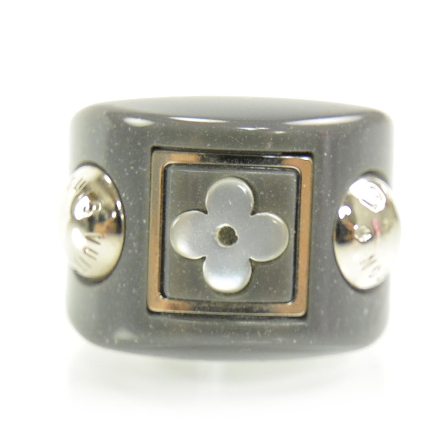 Louis Vuitton Glitter Resin Random Flower Ring Medium 1 of 5