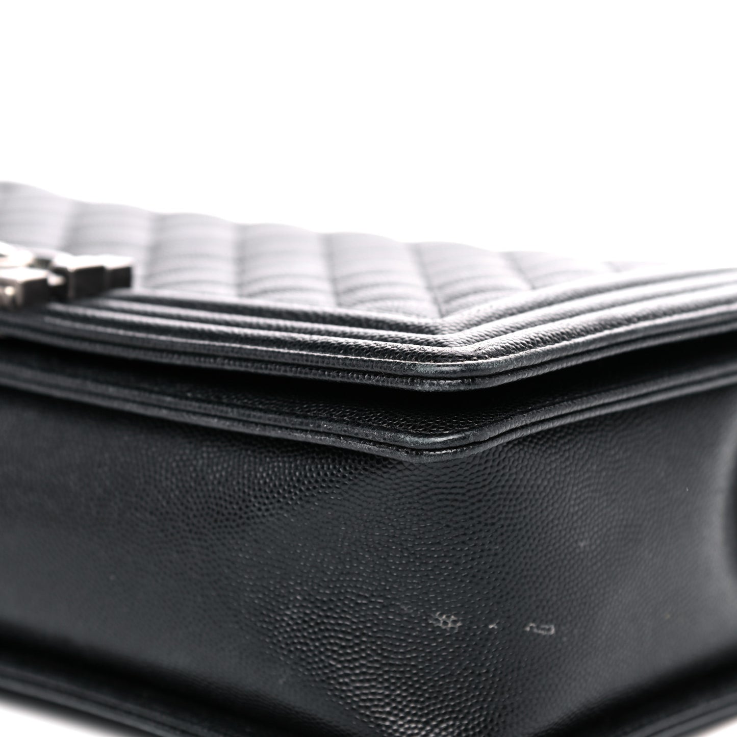 Caviar Quilted New Medium Boy Flap Black