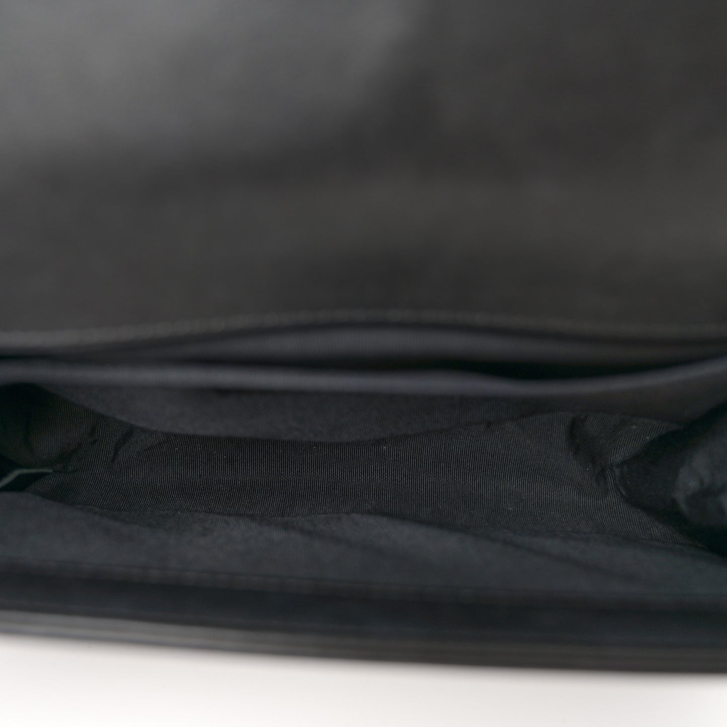 Calfskin Braided Medium Boy Flap Black