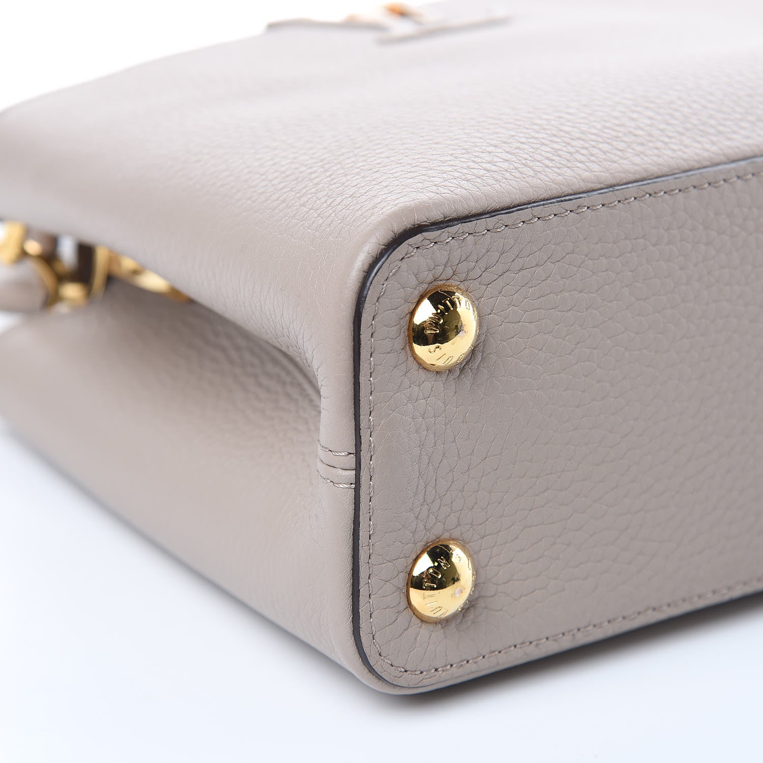 Louis Vuitton Taurillon Capucines BB Galet 7 of 8