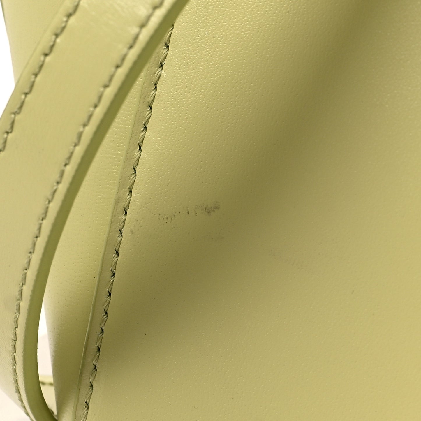 Smooth Calfskin Nano Antigona Avocado Green